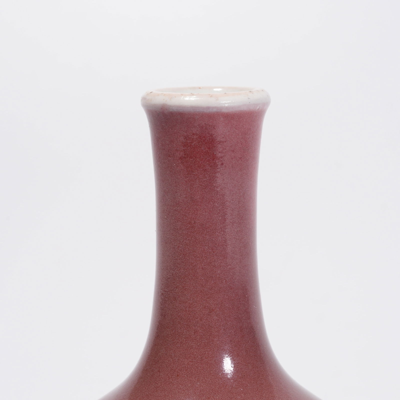 A RED BEAN-GLAZED VASE - 5