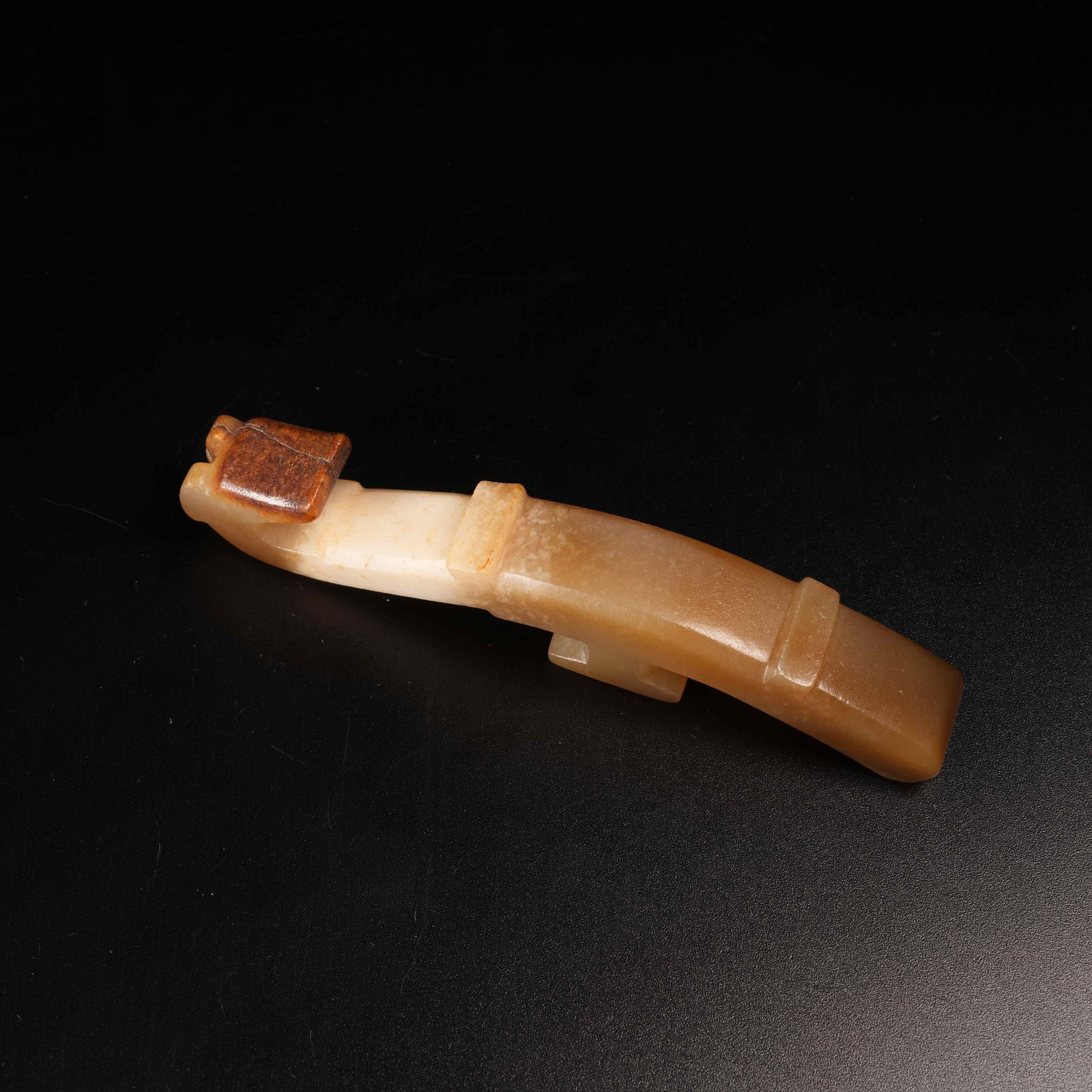 A DRAGON BELT HOOK IN ARCHAIC JADE (1 of 9)