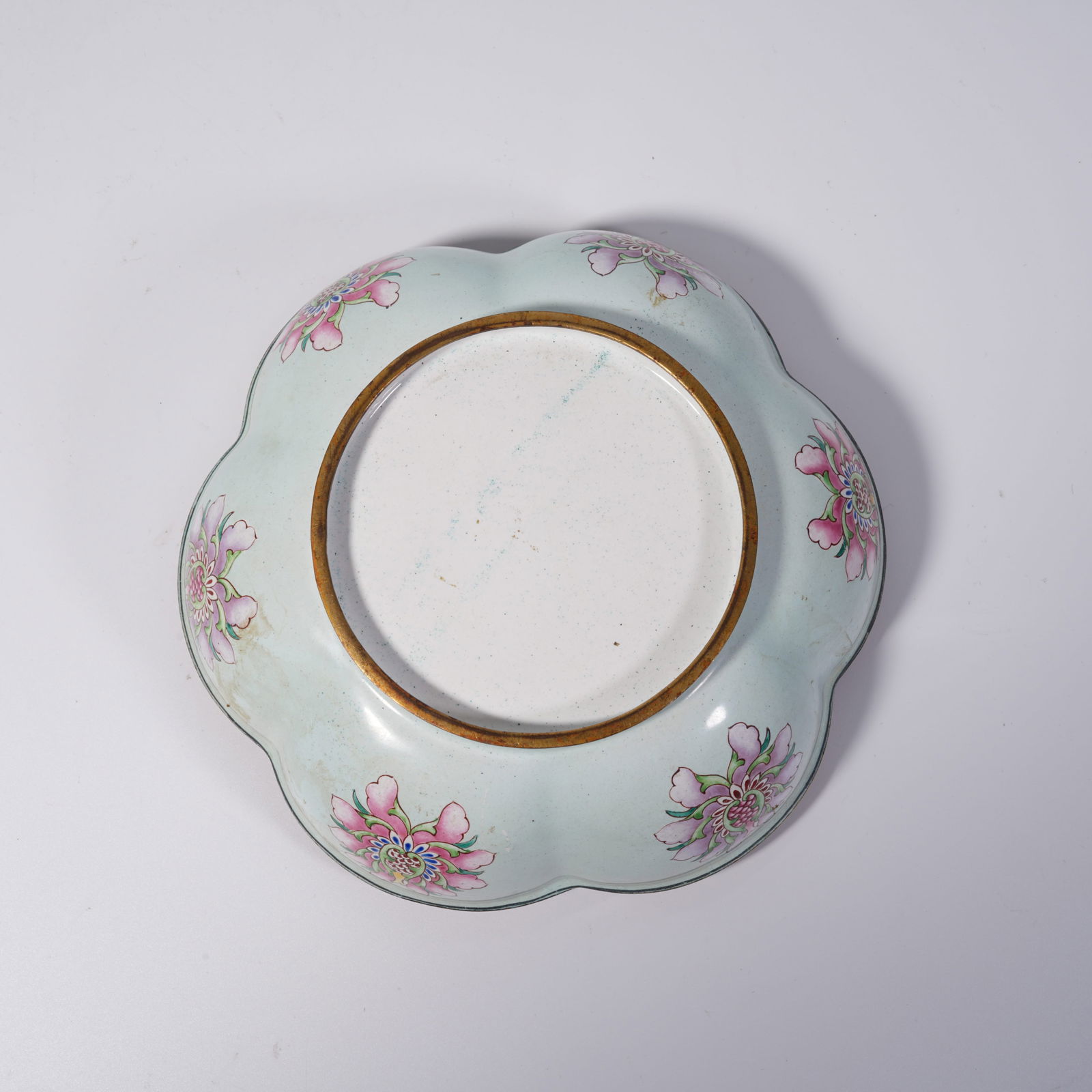 A GILDED CLOISONNÉ BRONZE COVERED BOX WITH FLOWER PATTERN - 8