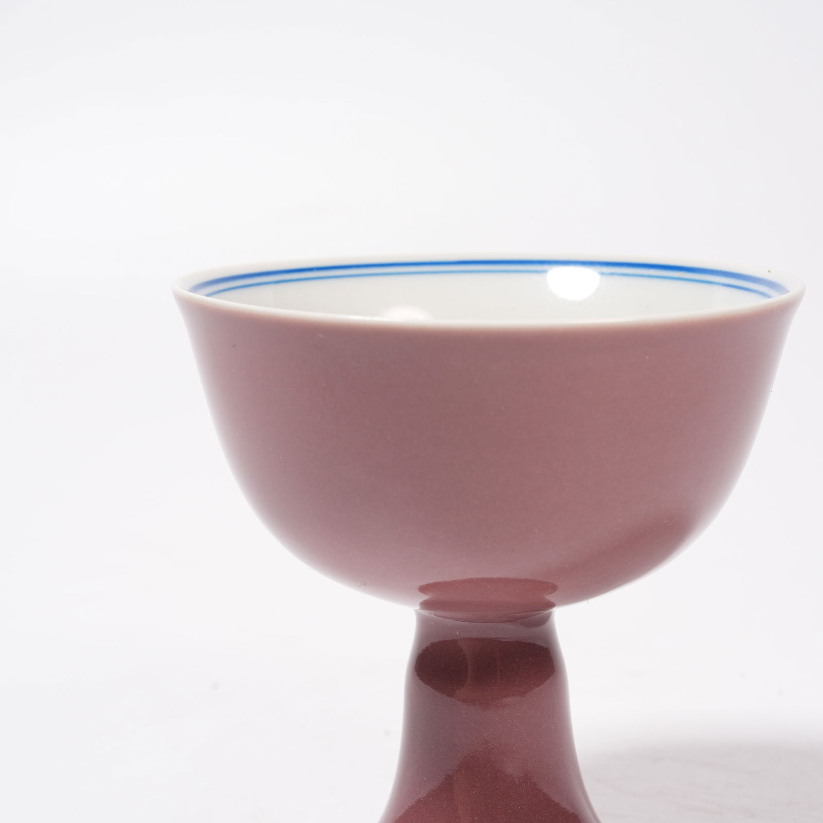 A PEACHBLOOM-GLAZED STEM CUP - 5