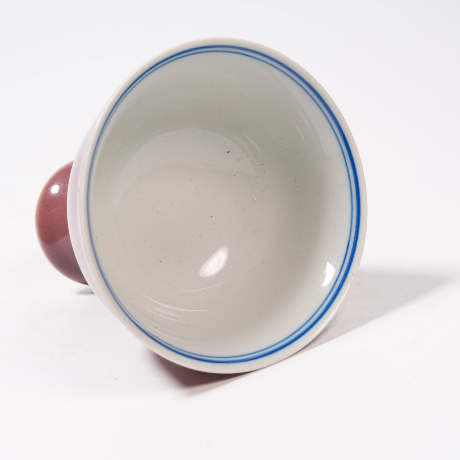 A PEACHBLOOM-GLAZED STEM CUP - 8