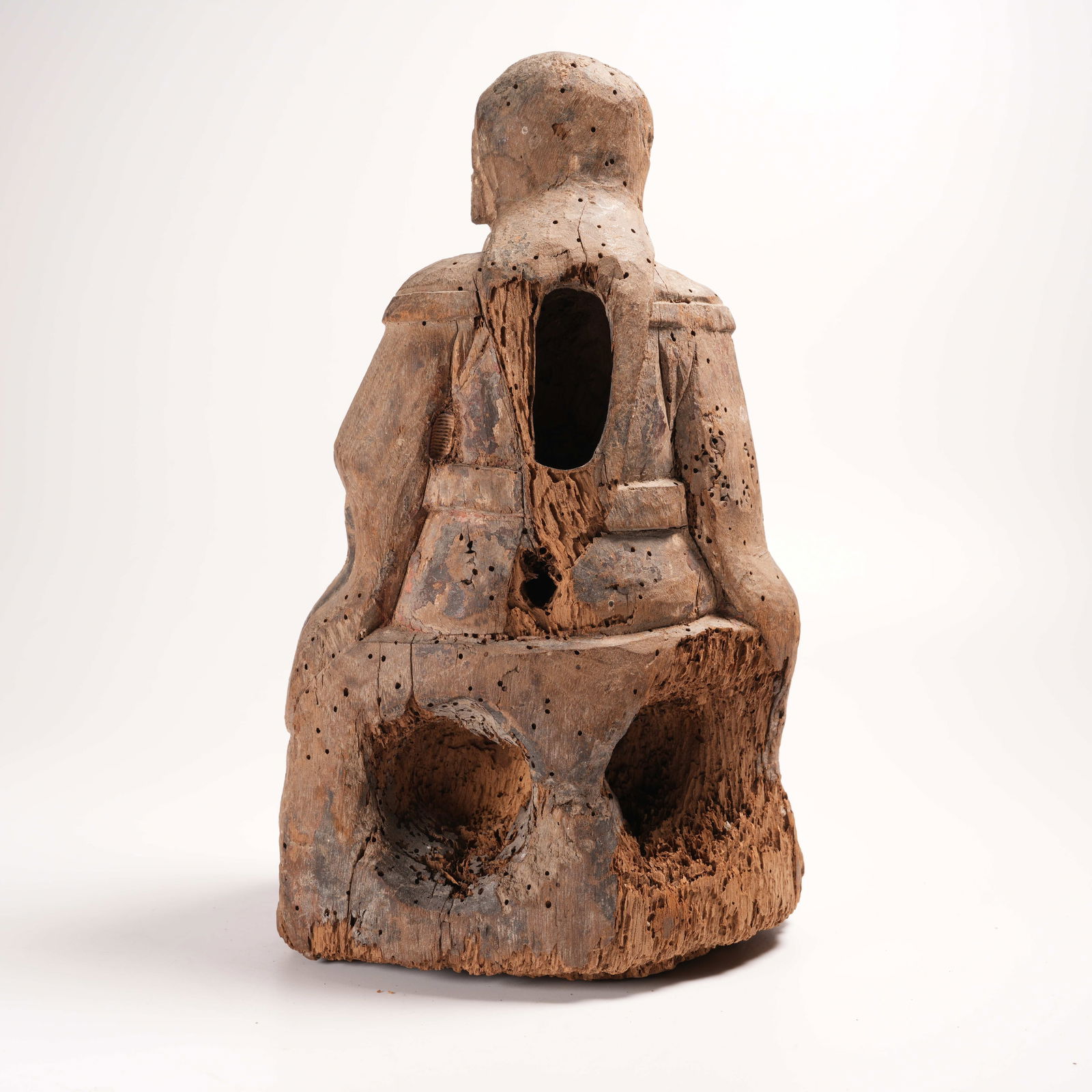 A GILDED LACQUER AMORPHOUS FIGURE - 8