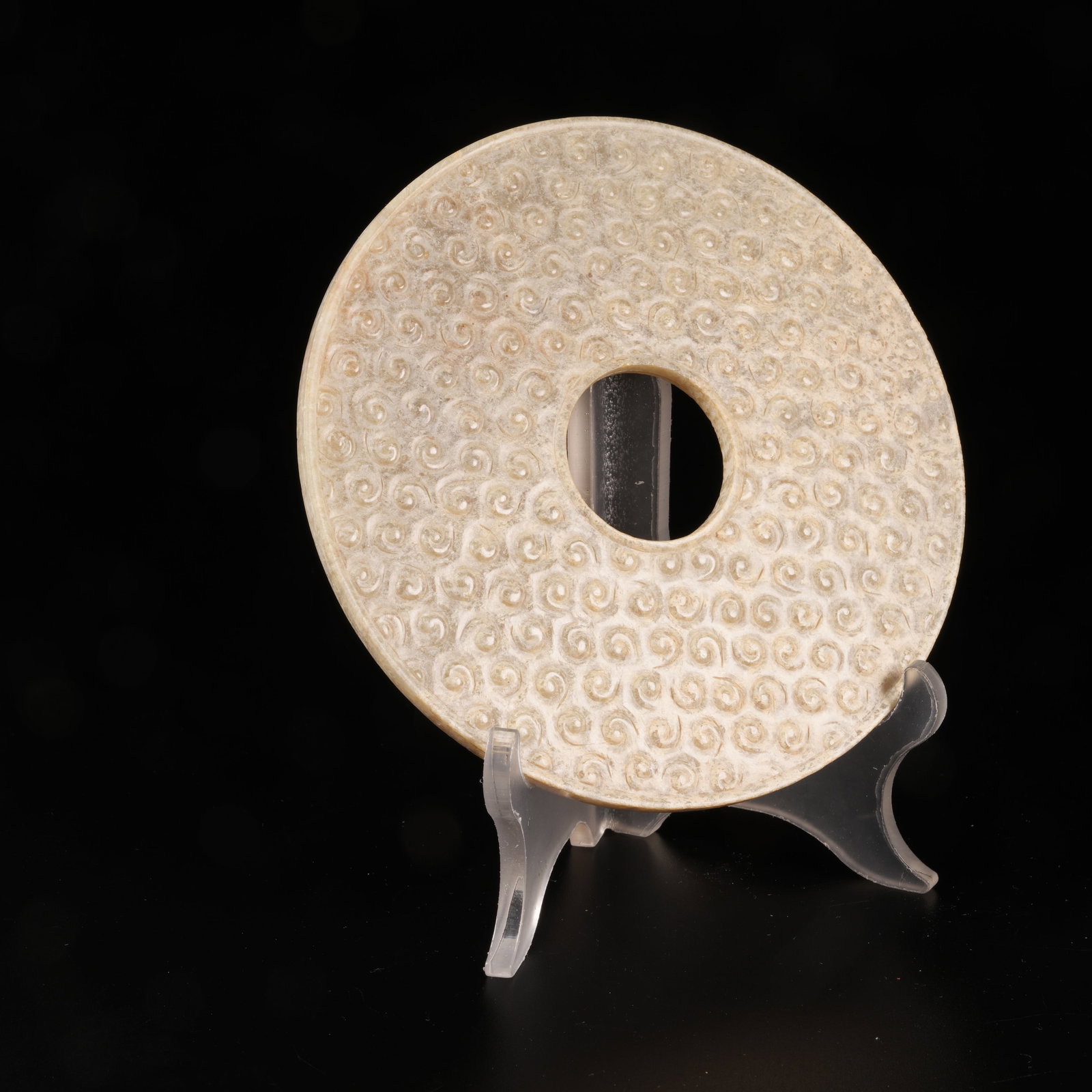 A ANCIENT JADE DISC (1 of 10)