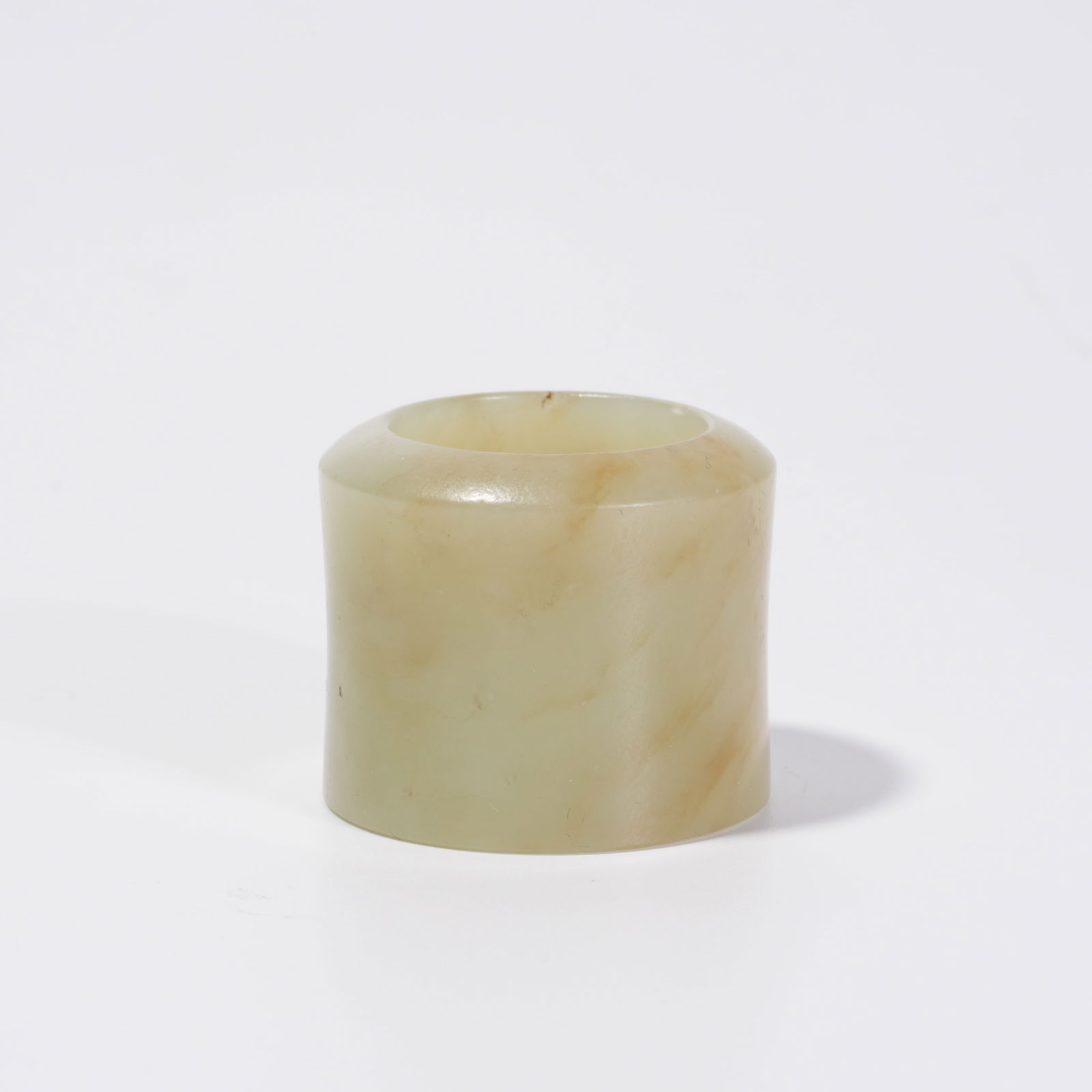 A HETIAN JADE THUMB RING - 3