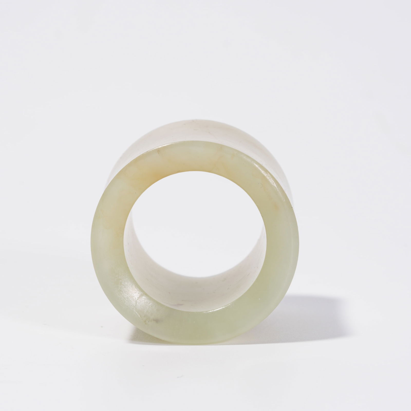 A HETIAN JADE THUMB RING - 6