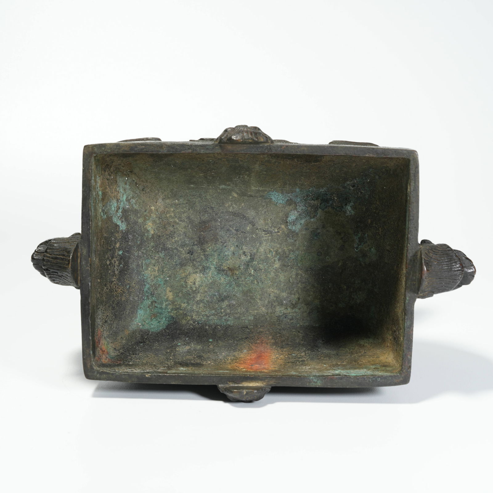 A BRONZE DOUBLE-BEAST-HANDLED BOX WITH BEAST-FACE PATTERN - 8