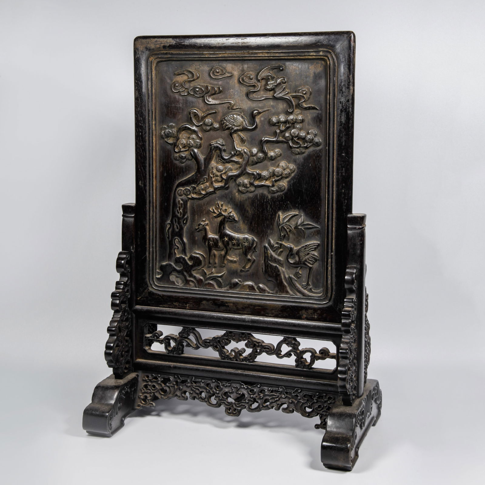 A ZITAN WOOD CARVED DEER PATTERN SCREEN: Zitan Wood Carved Deer Pattern Screen