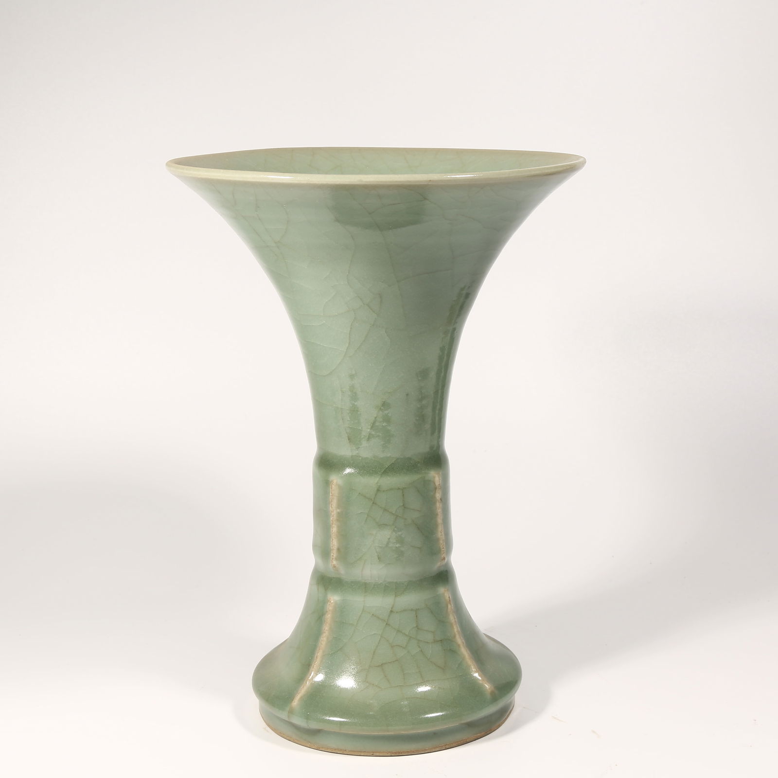 A LONGQUAN KILN FLORAL-GU VASE (1 of 8)