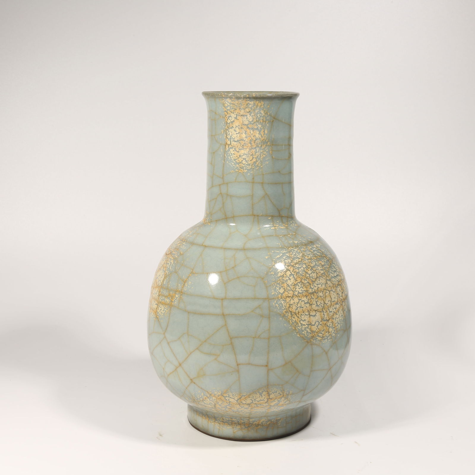 A OFFICIAL KILN LONG-NECK VASE (1 of 9)