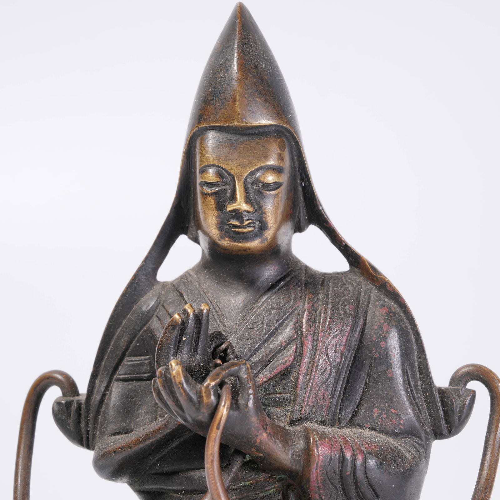 A BRONZE GURU STATUE - 2