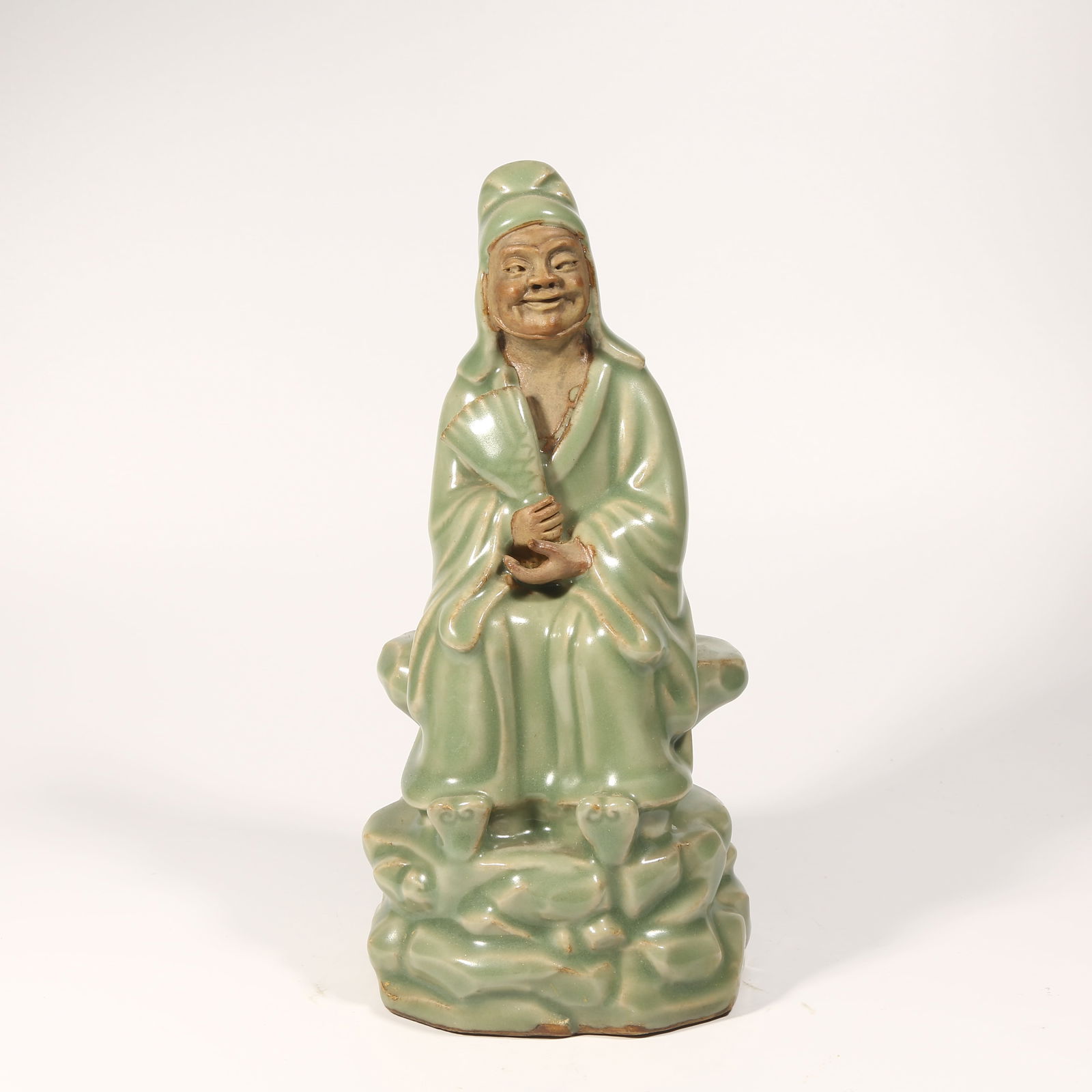 A LONGQUAN KILN OPEN-PORCELAIN FIGURE STATUE (1 of 8)