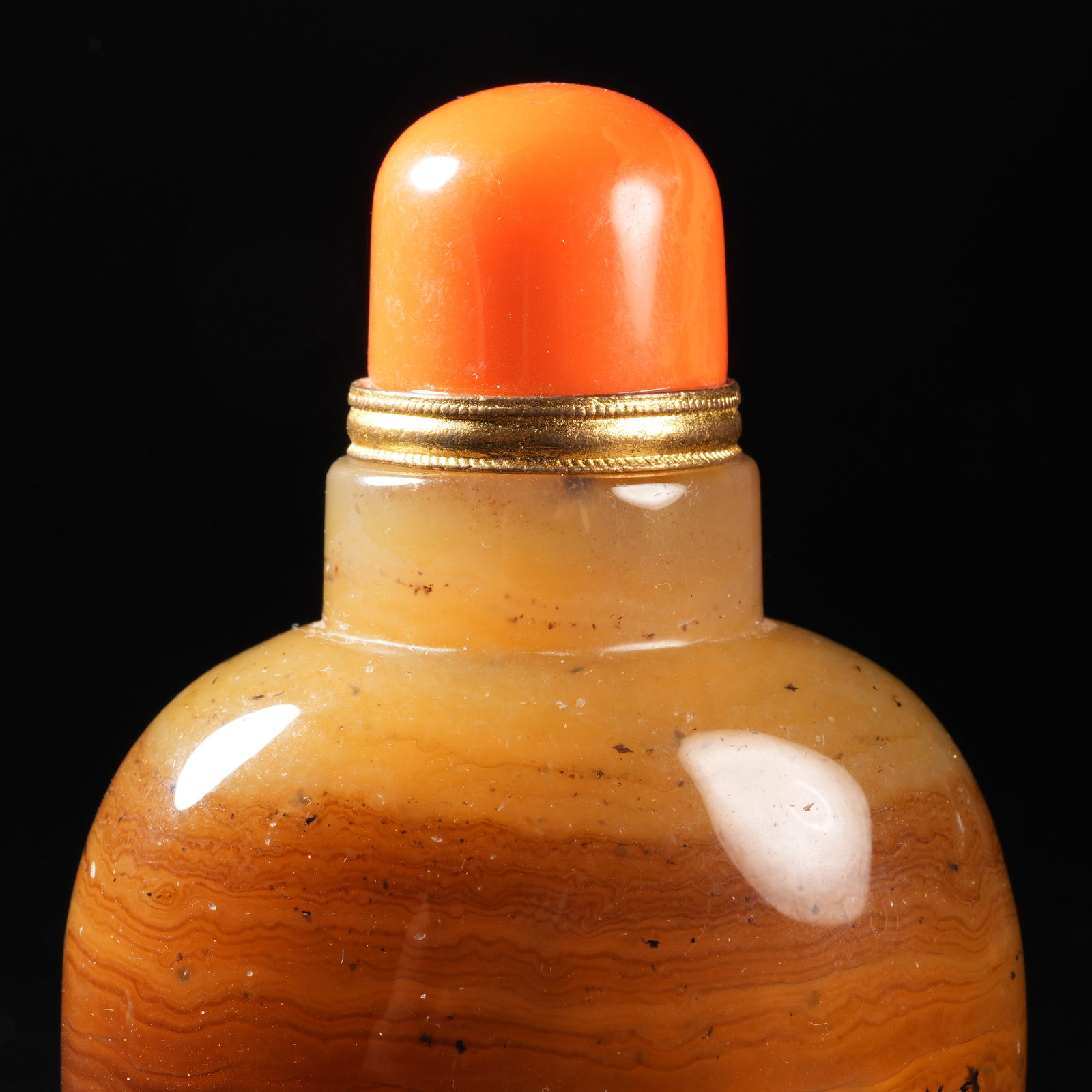 A AGATE SNUFF BOTTLE - 2