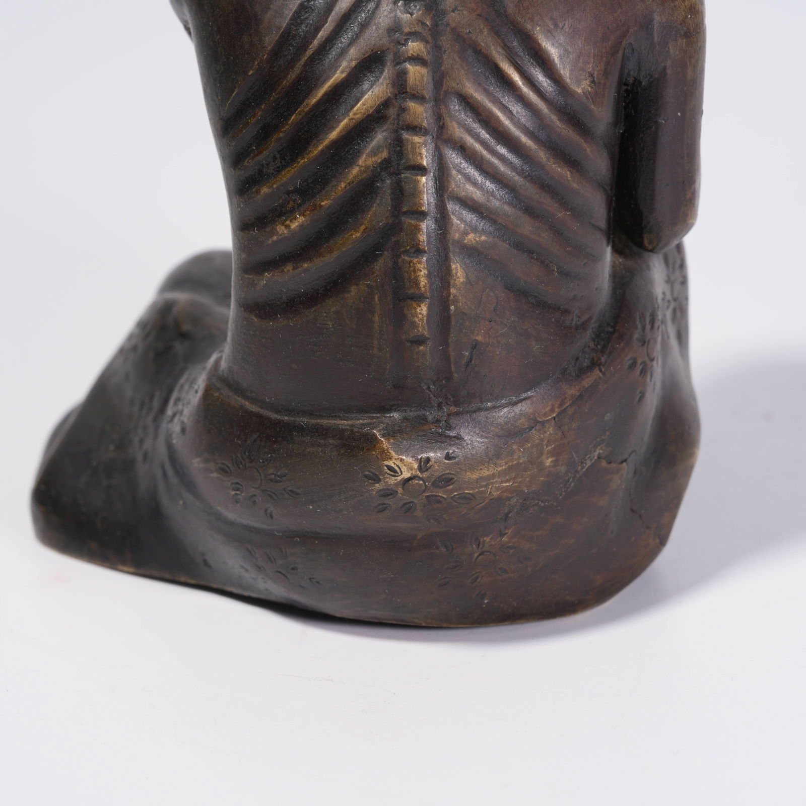A BRONZE ARHAT STATUE - 7