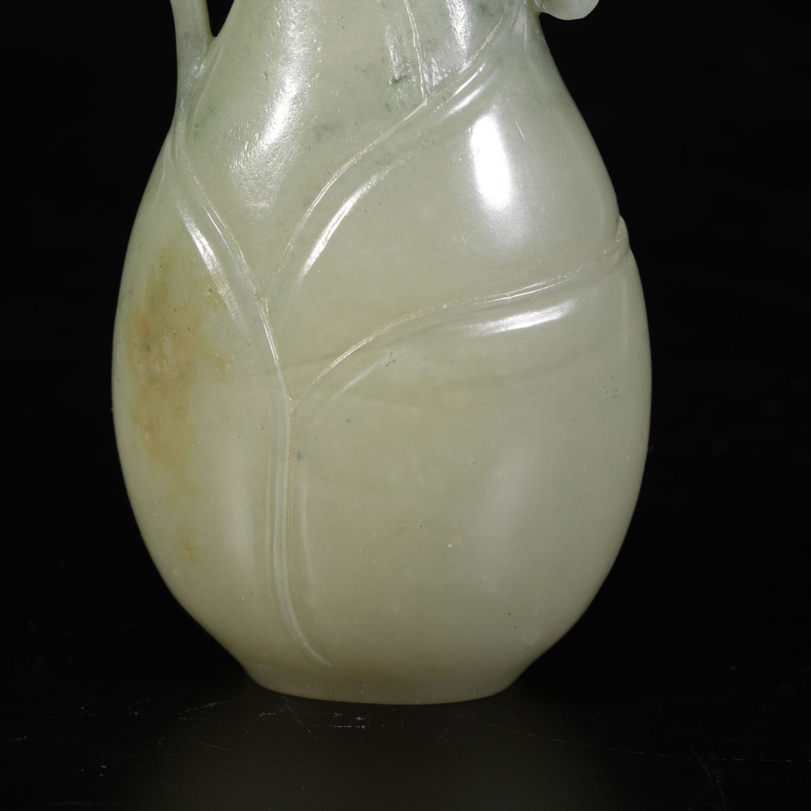 A HETIAN JADE LOTUS-PATTERN EWER - 7
