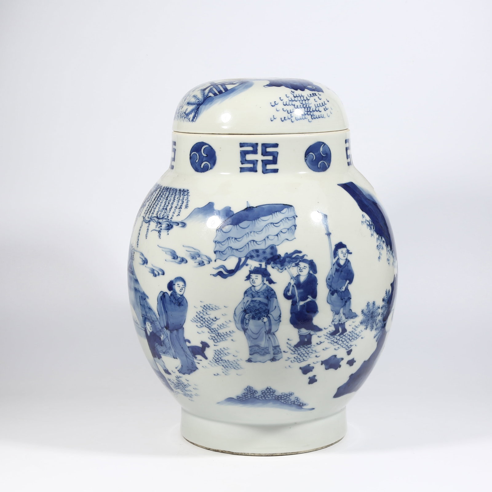 A BLUE AND WHITE LOTUS SEED JAR WITH FIGURE STORY MOTIF: Blue and white lotus seed jar with figure story motif