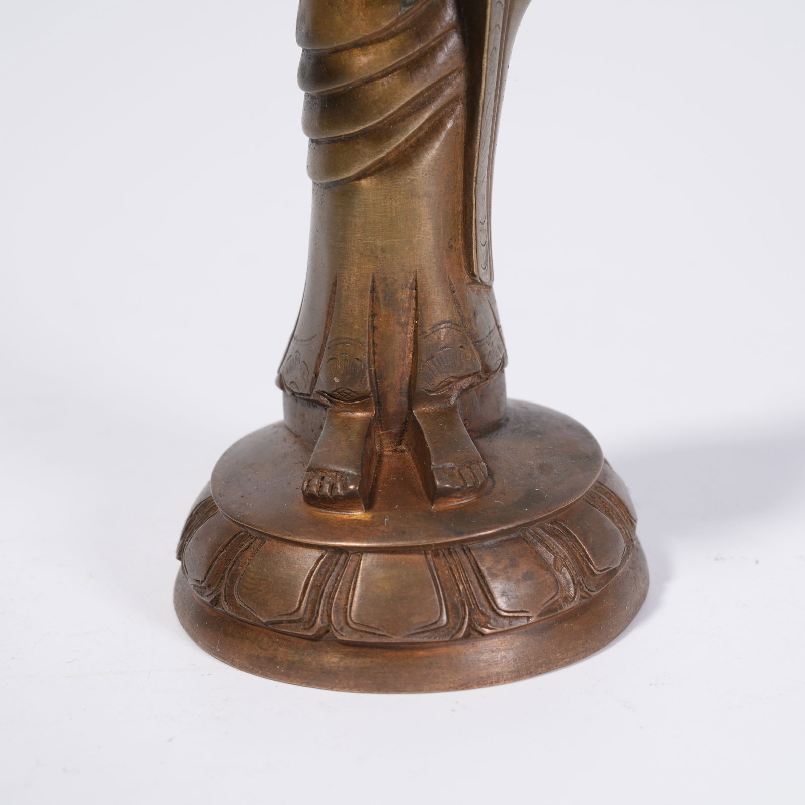 A BRONZE BUDDHA STATUES (PAIR) - 7