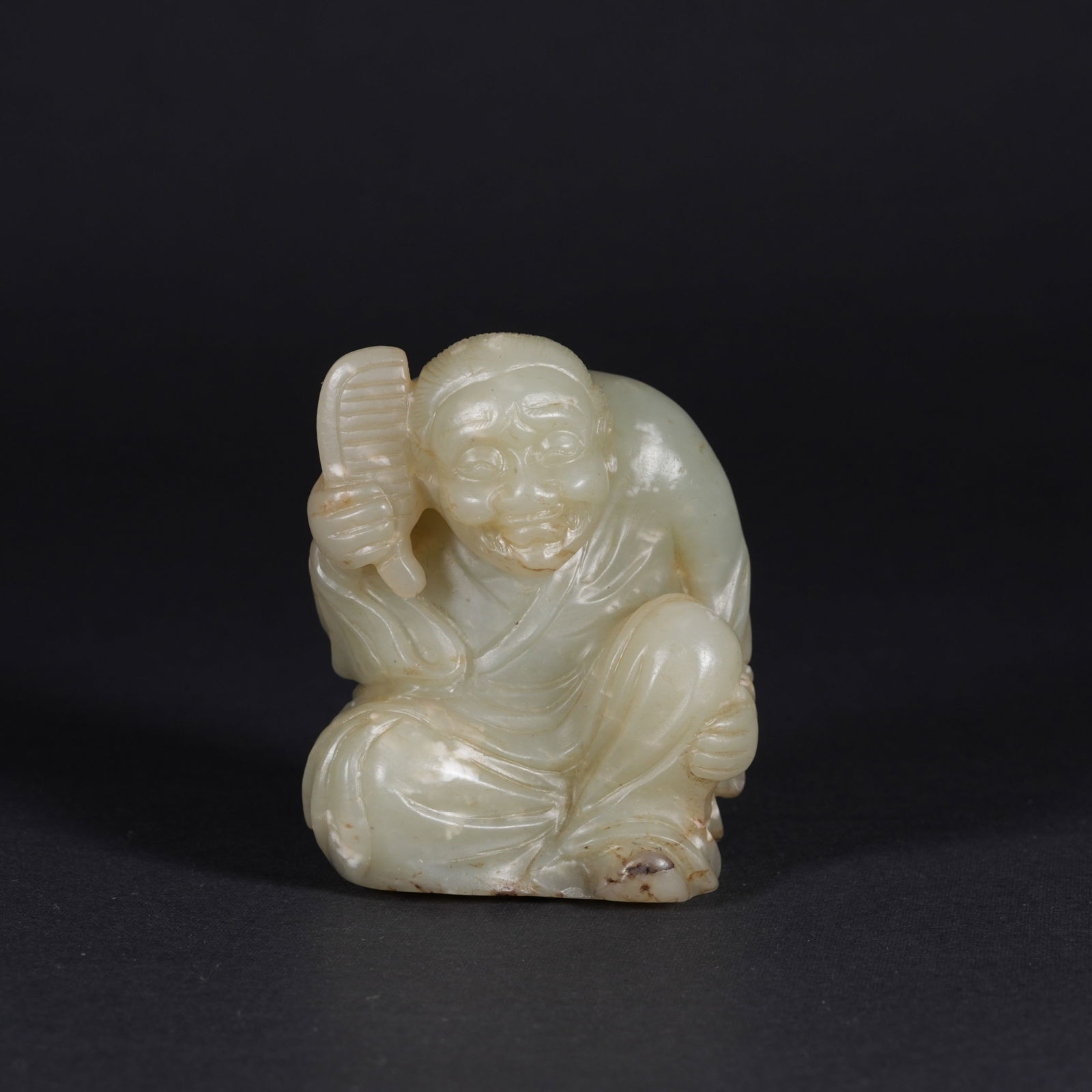 A HETIAN JADE FIGURE FIGURINE - 2