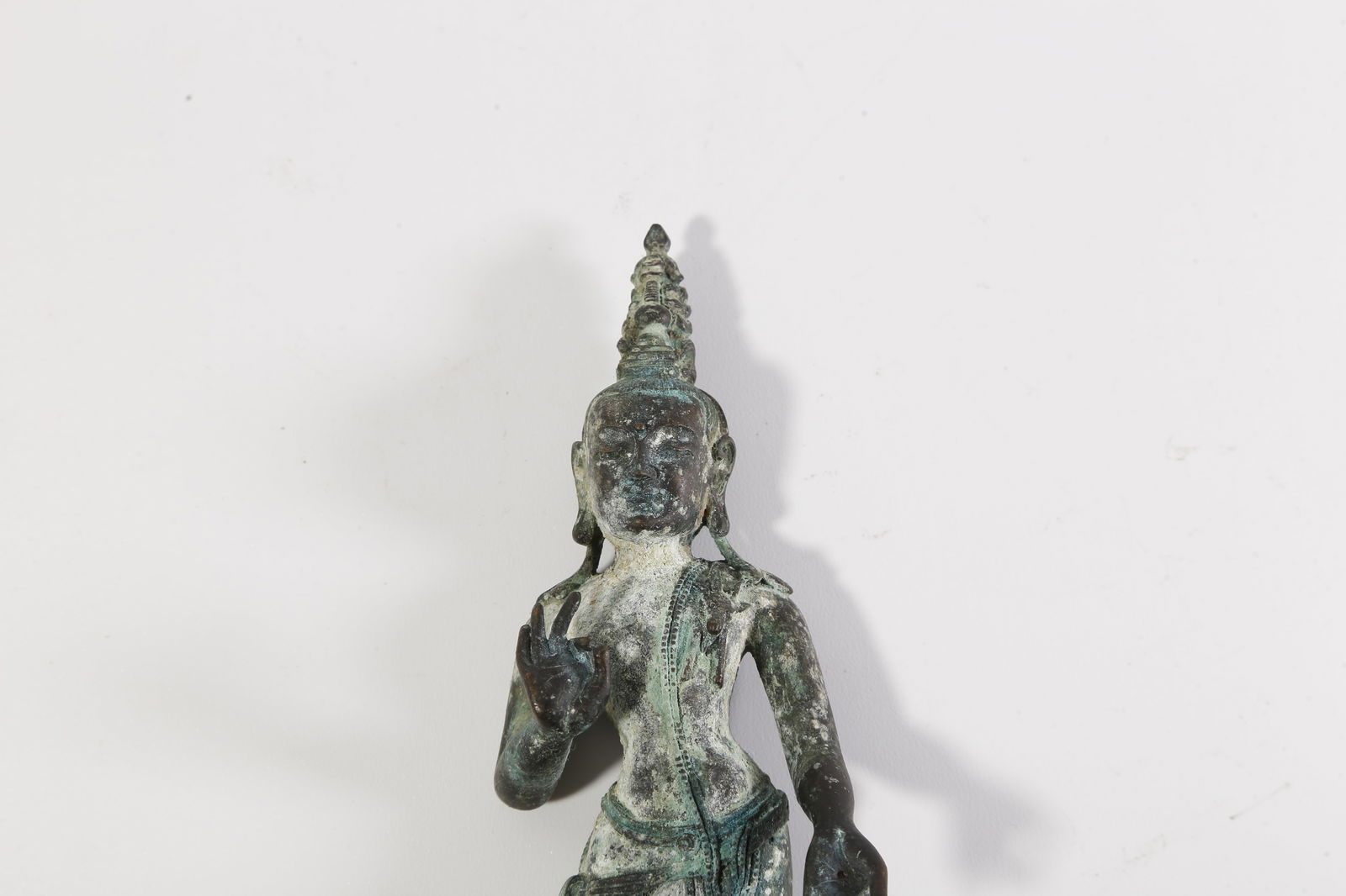 A BRONZE BUDDHA STATUE - 2