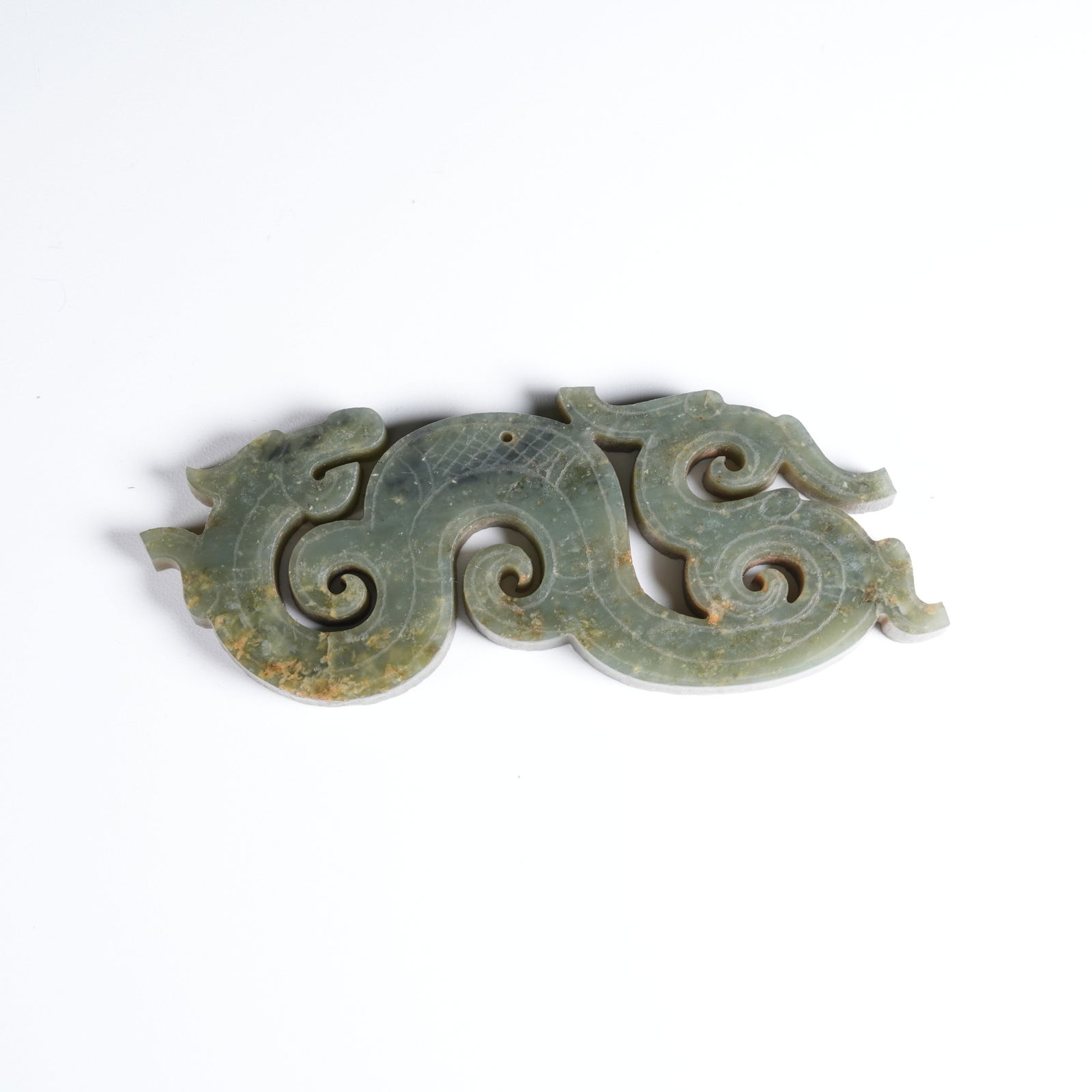 A ANCIENT JADE DRAGON-SHAPED PENDANT (1 of 11)