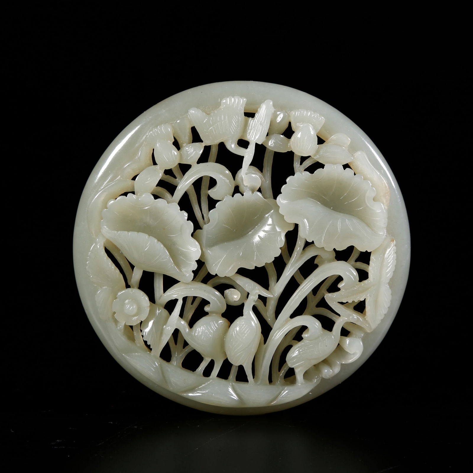 A HETIAN JADE PENDANT (1 of 11)