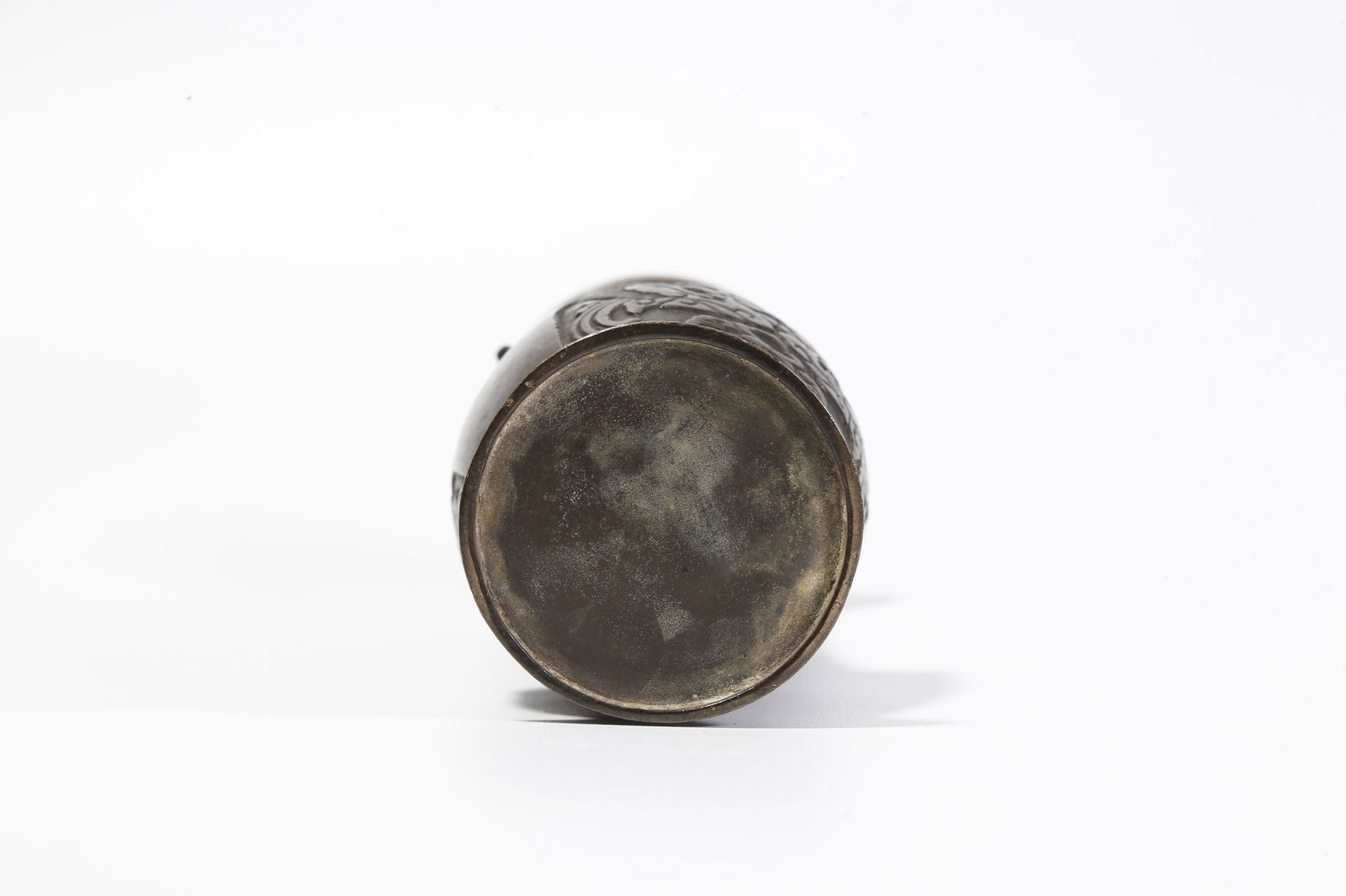 A BRONZE DOUBLE-PHOENIX-HANDLED BOTTLE - 9