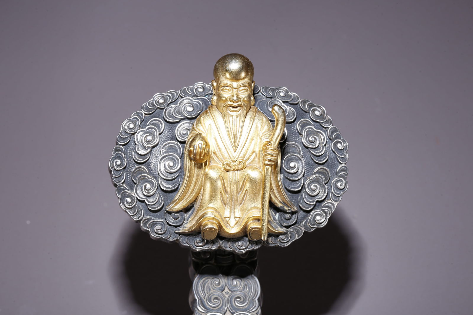 A SILVER RUYI WITH SHOU STAR PATTERN - 10