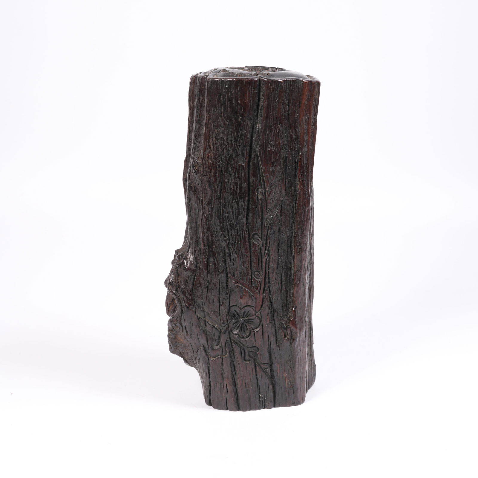 A ZITAN BURL FLOWER VASE: Zitan Burl Flower Vase