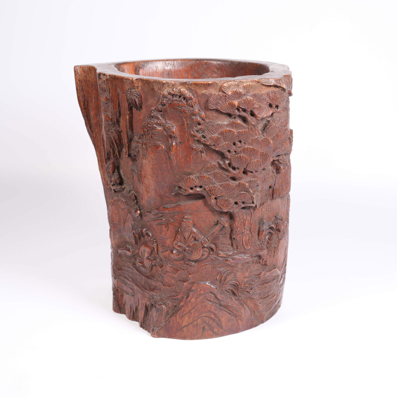 A QINAN BRUSH POT WITH "ELEGANT GATHERING UNDER PINES" SCENE: Qinan Brush Pot with "Elegant Gathering under Pines" Scene