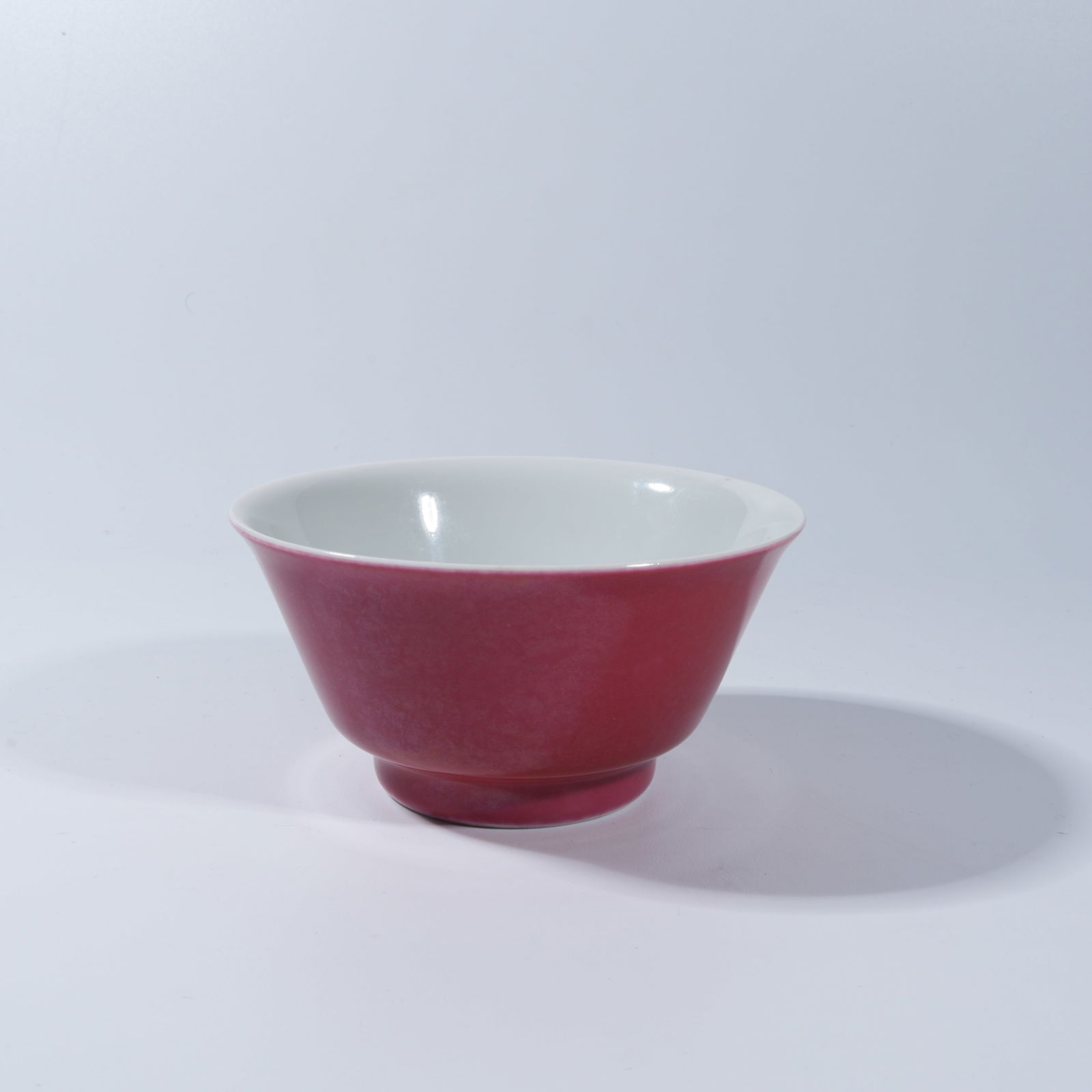 A RUBY-RED GLAZED SMALL BOWL - 2