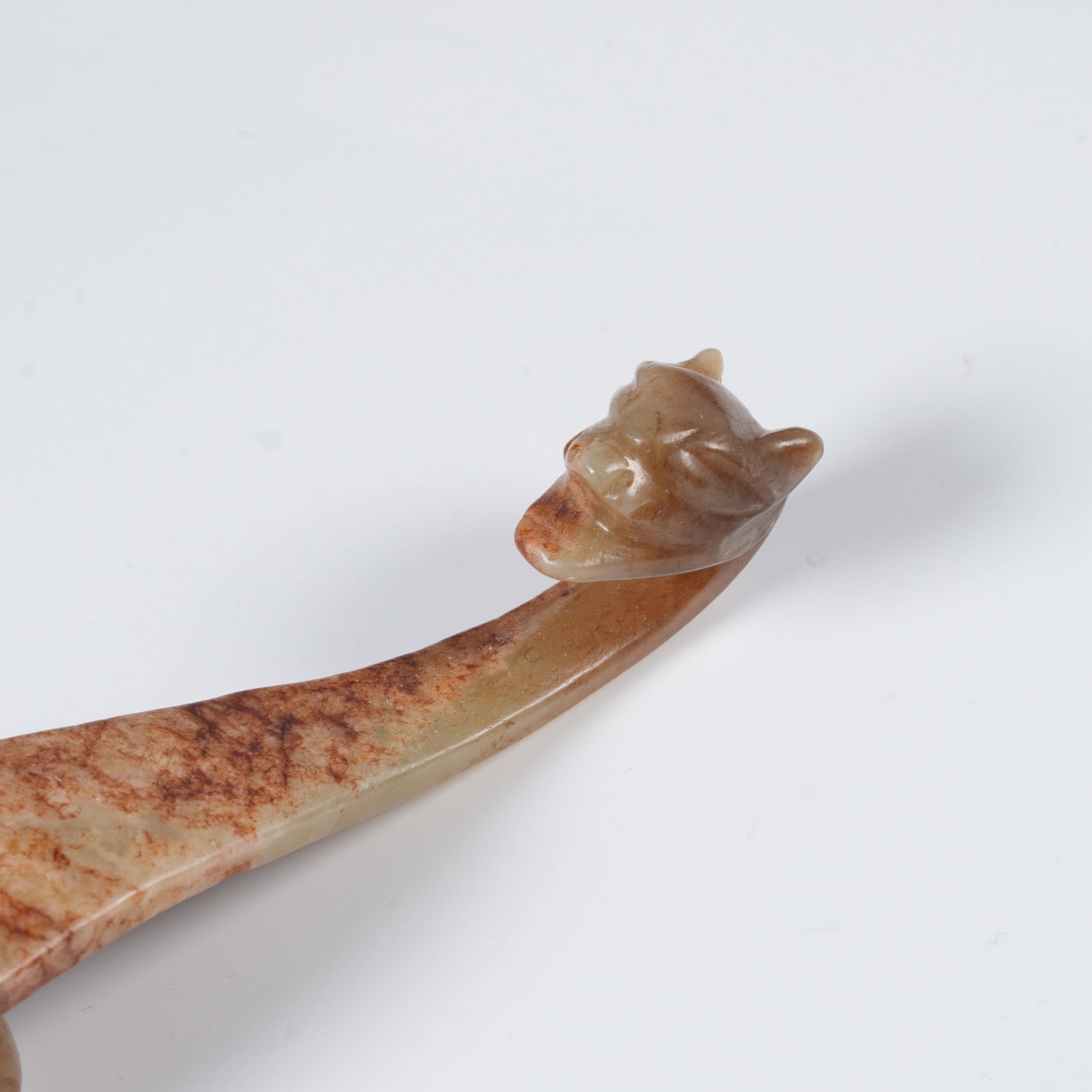 A ANCIENT JADE DRAGON-PATTERN BELT HOOK - 2