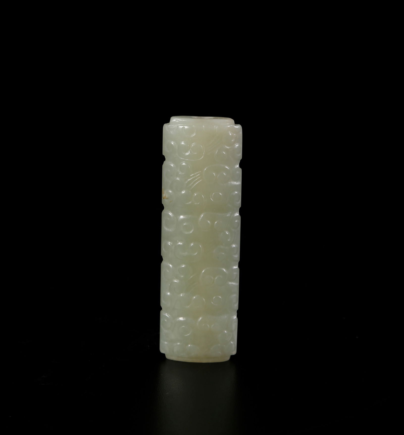 A HETIAN JADE TOGGLE - 3