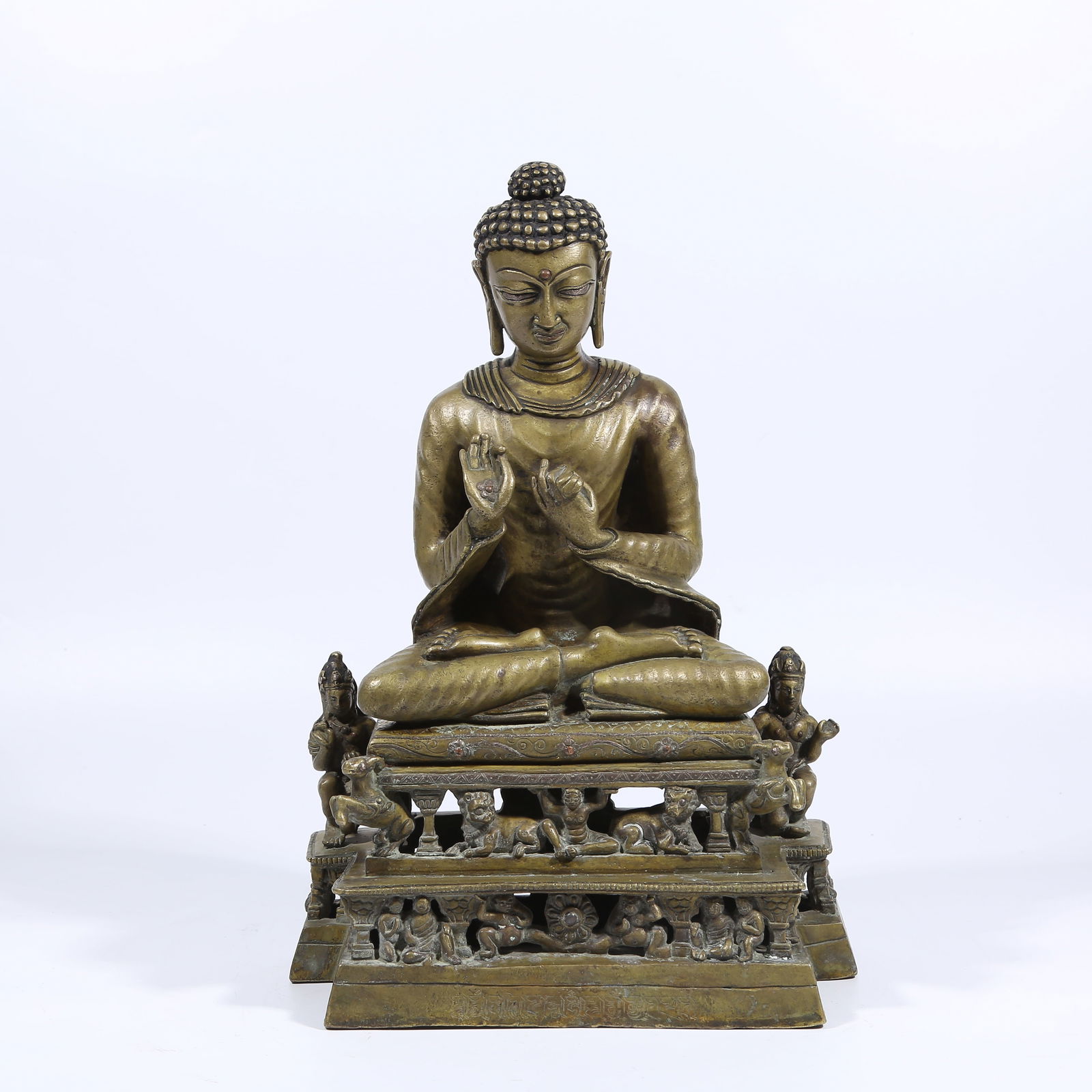 A ALLOY BRONZE SHAKYAMUNI BUDDHA STATUE (1 of 8)