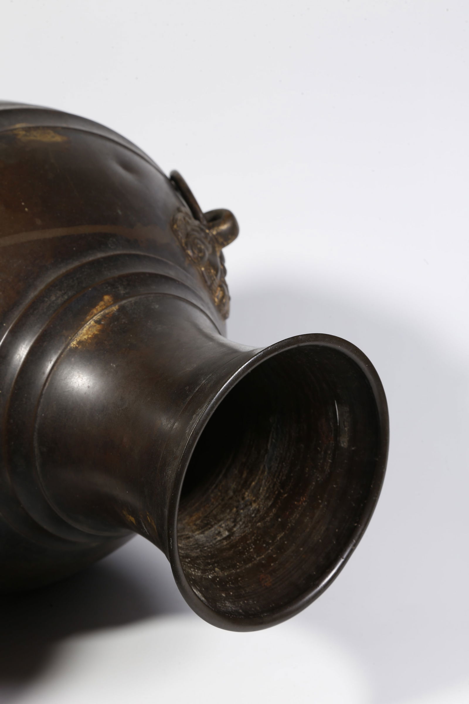 A BRONZE DOUBLE-RING-HANDLED BOTTLE - 9