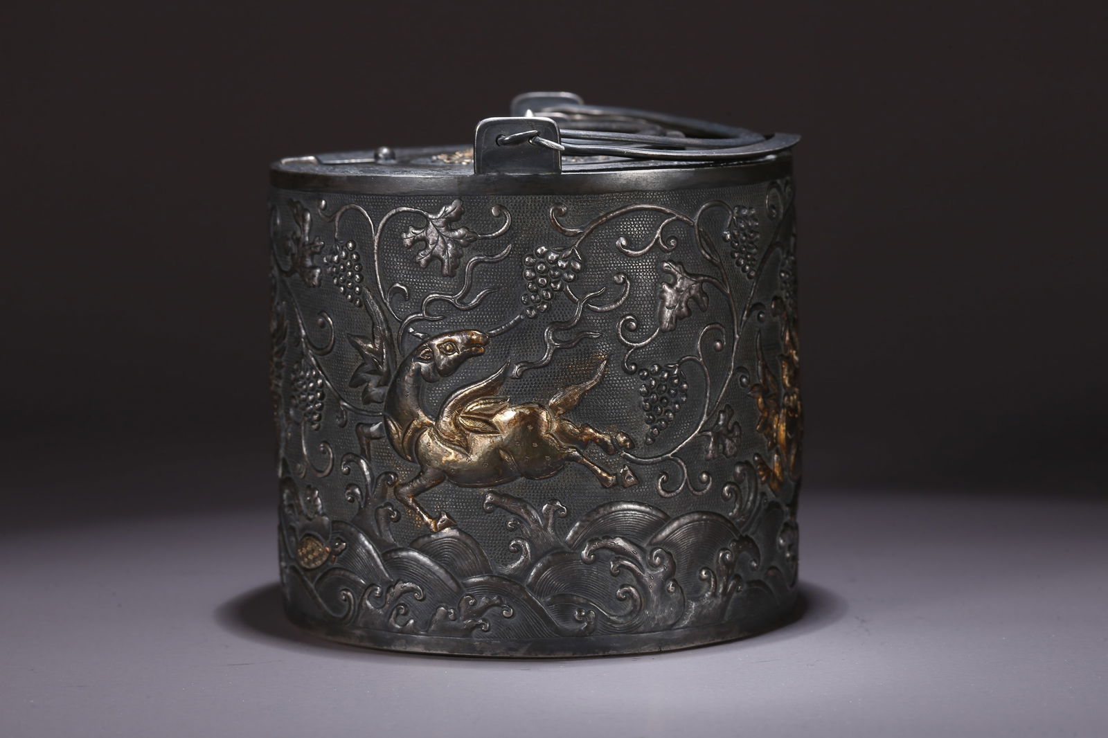 A SILVER TEAPOT WITH AUSPICIOUS BEAST PATTERN - 4