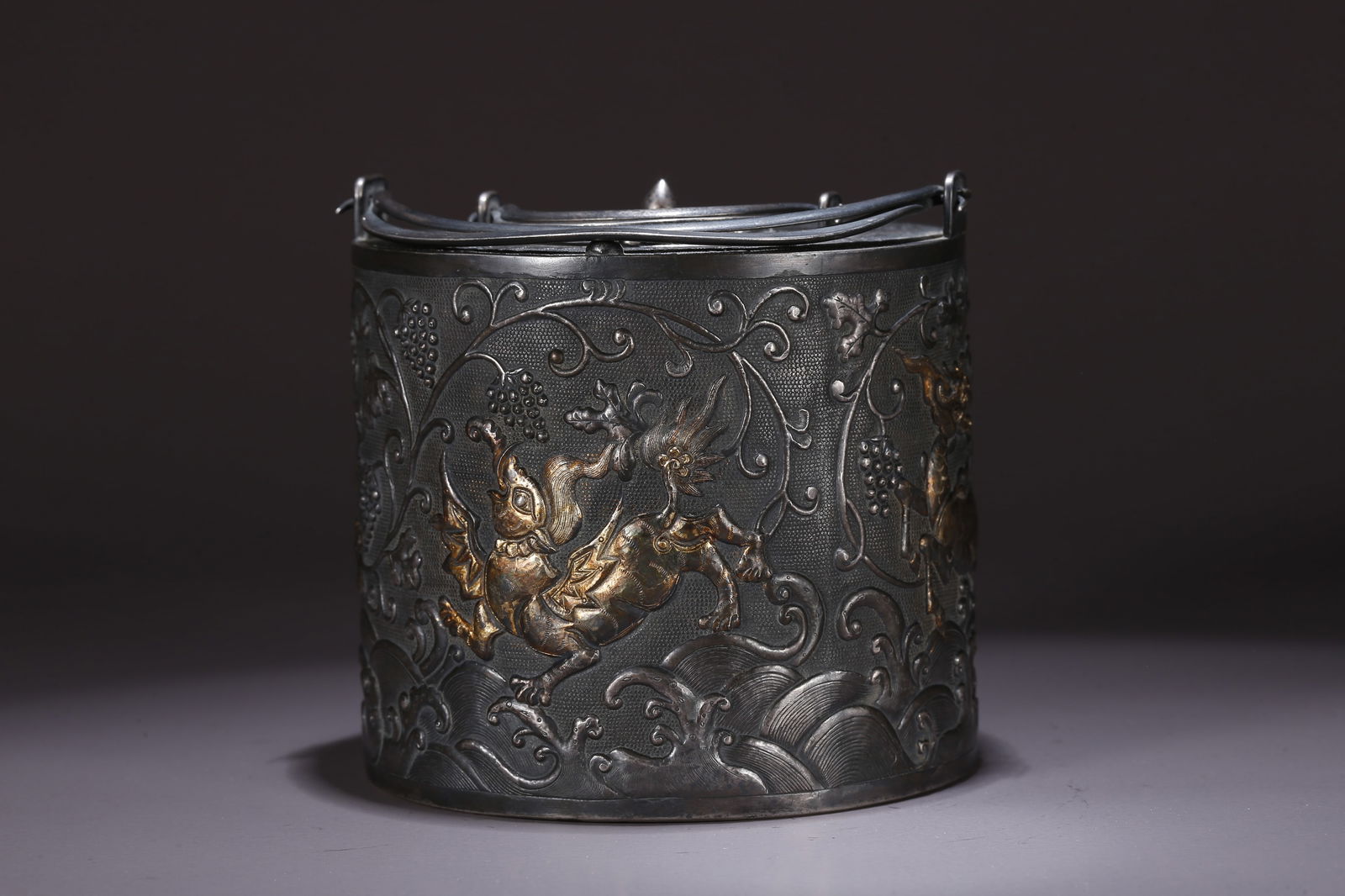 A SILVER TEAPOT WITH AUSPICIOUS BEAST PATTERN - 5