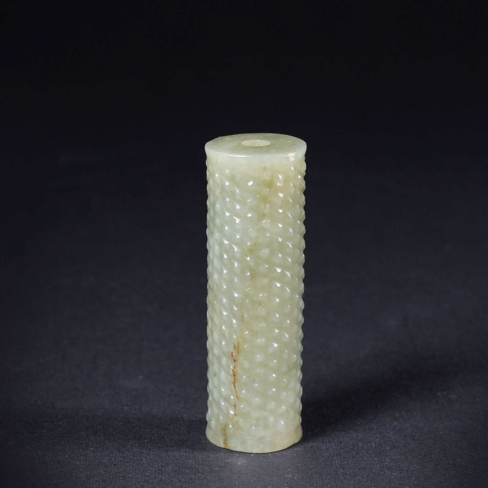 A ANCIENT JADE TOGGLE: Ancient jade toggle