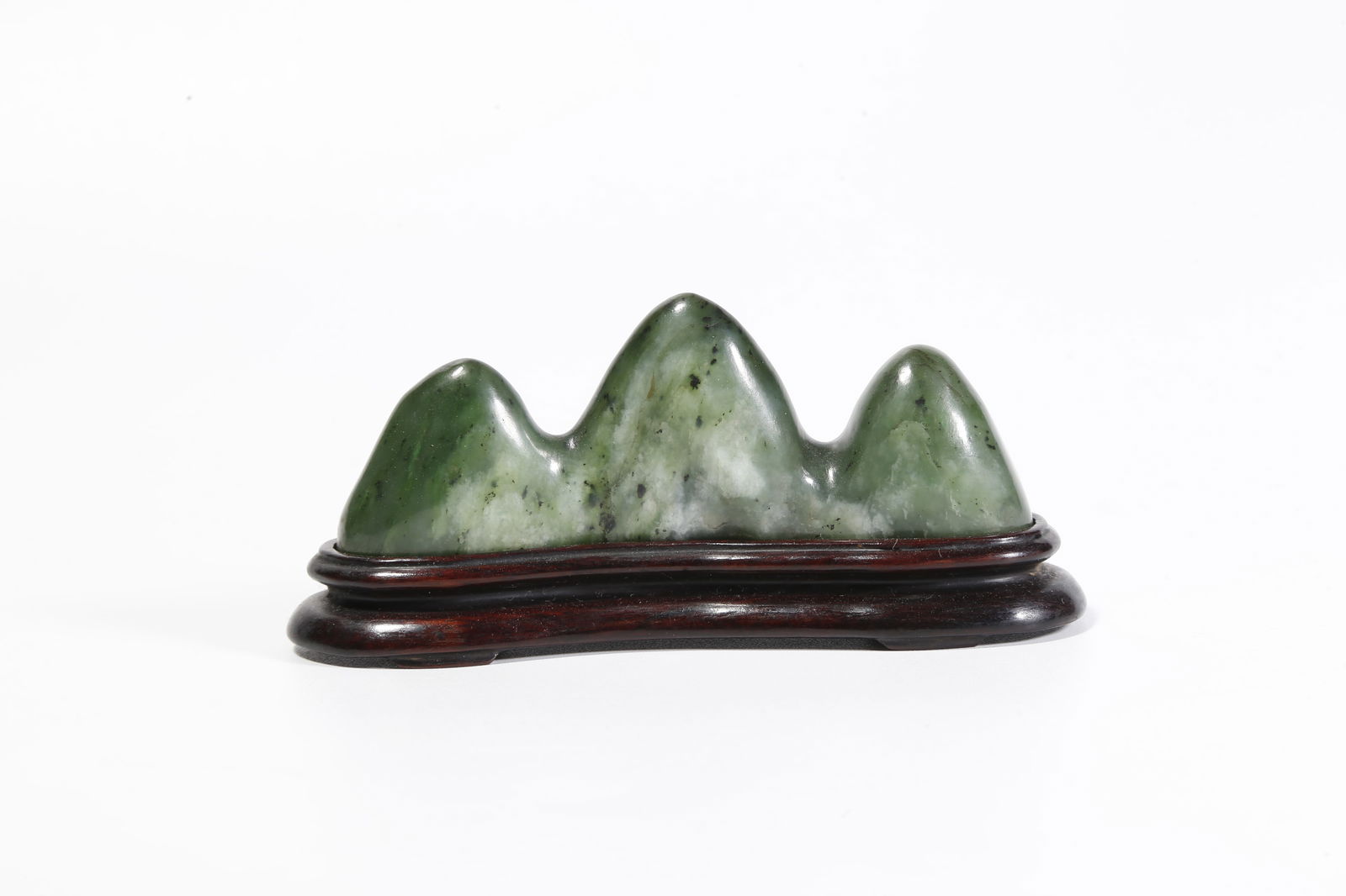 A HETIAN JADE MINIATURE LANDSCAPE BRUSH RACK: Hetian jade miniature landscape brush rack