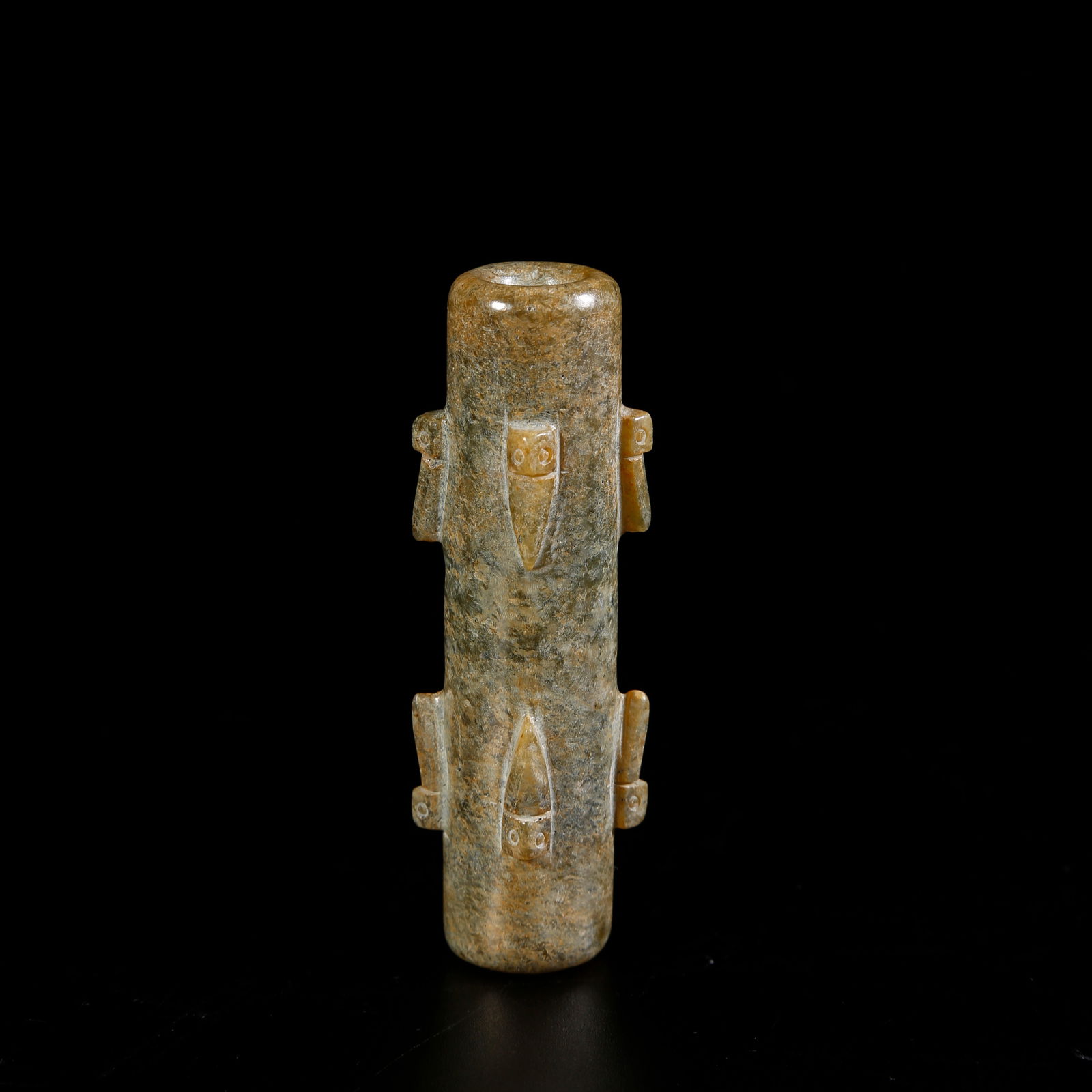 A HETIAN JADE TOGGLE - 3