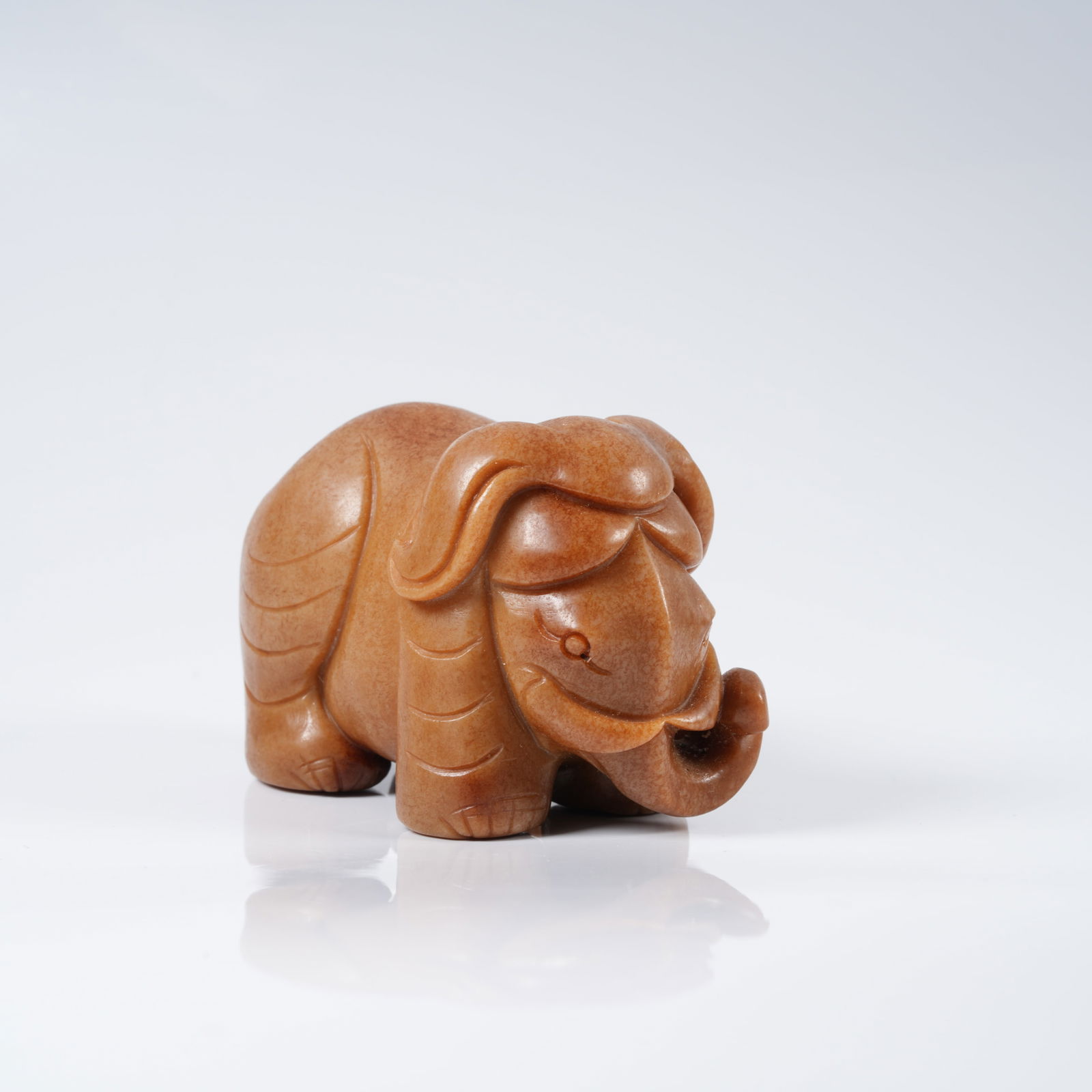 A ANCIENT JADE ELEPHANT ORNAMENT: Ancient jade elephant ornament
