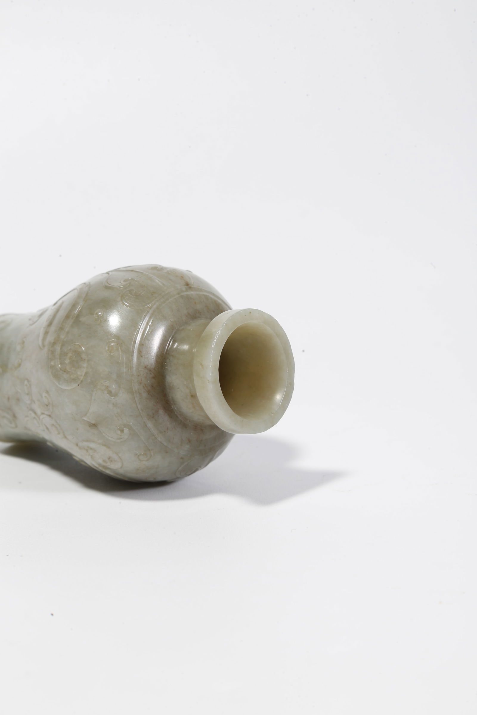 A HETIAN JADE BEAST-FACE PATTERNED VASE - 8