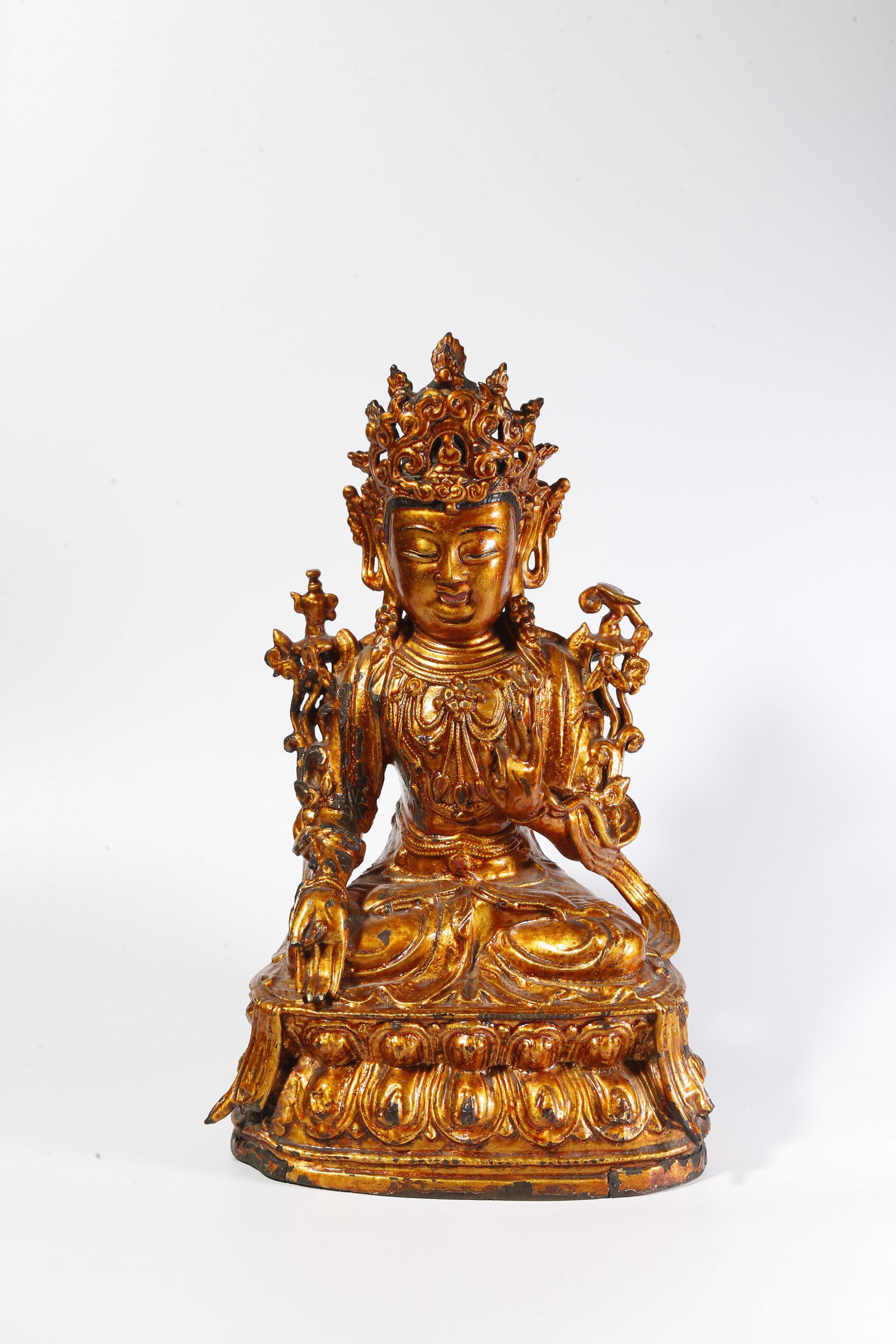 A BRONZE GILT BUDDHA STATUE (1 of 9)