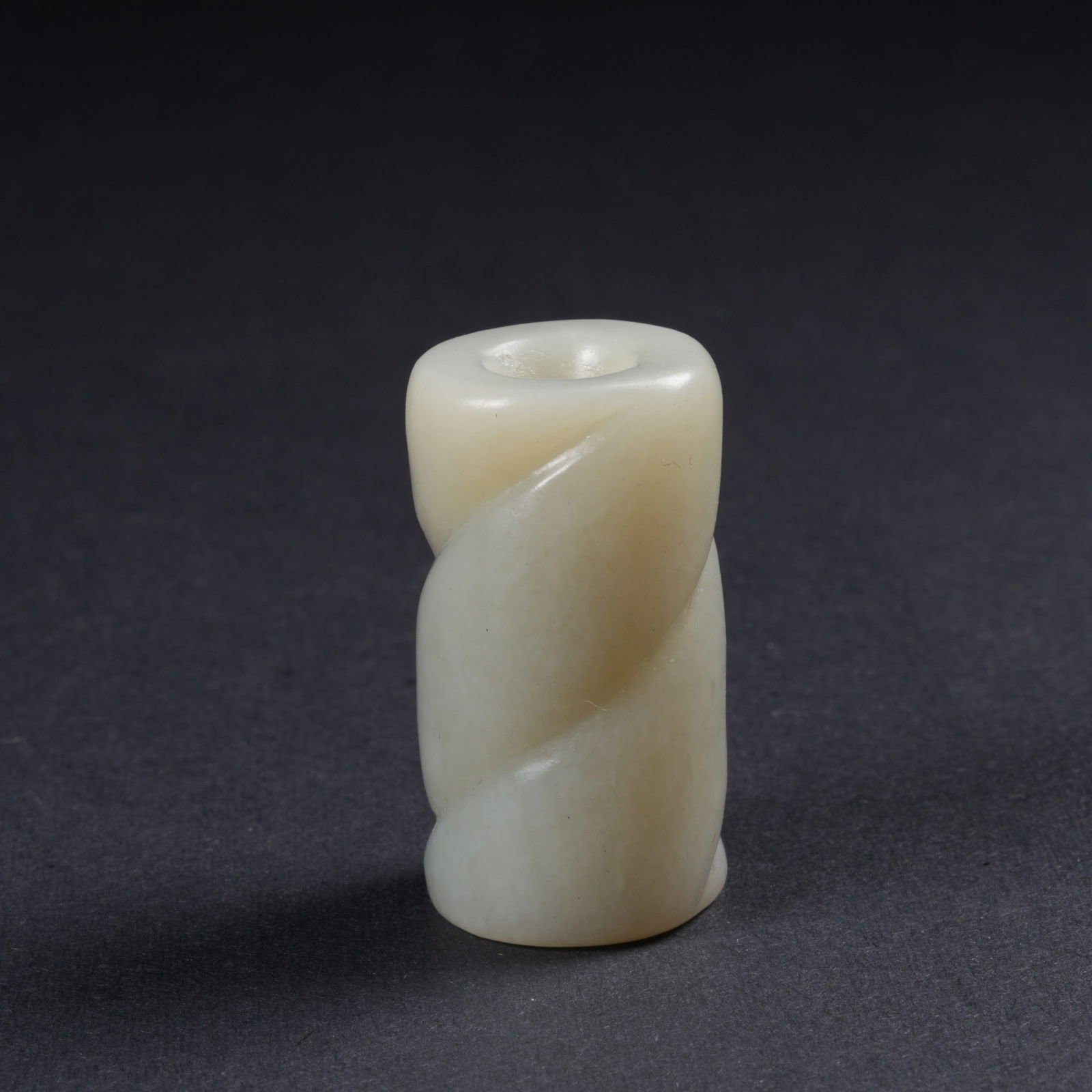 A HETIAN JADE TOGGLE - 2