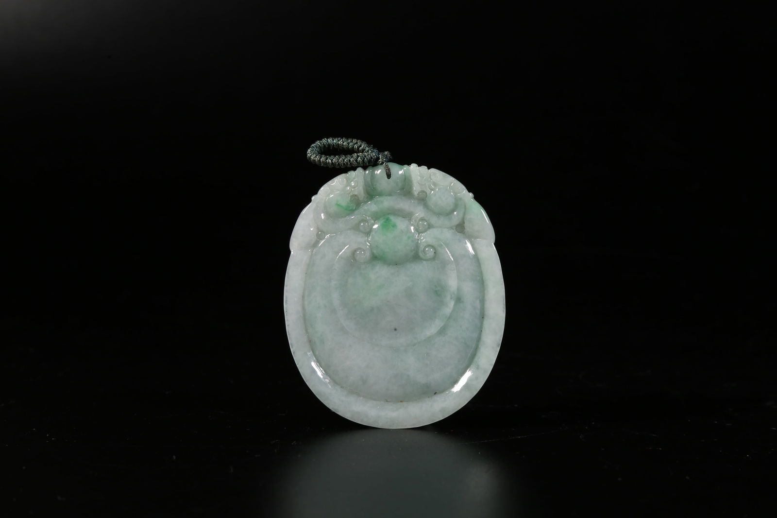A JADEITE PENDANT - 7