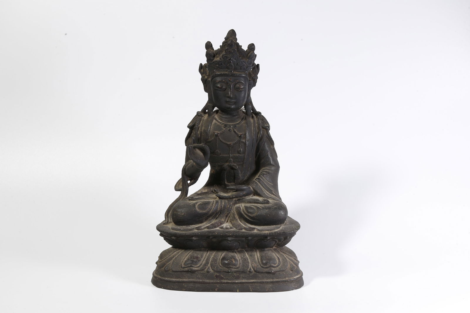 A GILT-BRONZE SHAKYAMUNI BUDDHA STATUE (1 of 9)