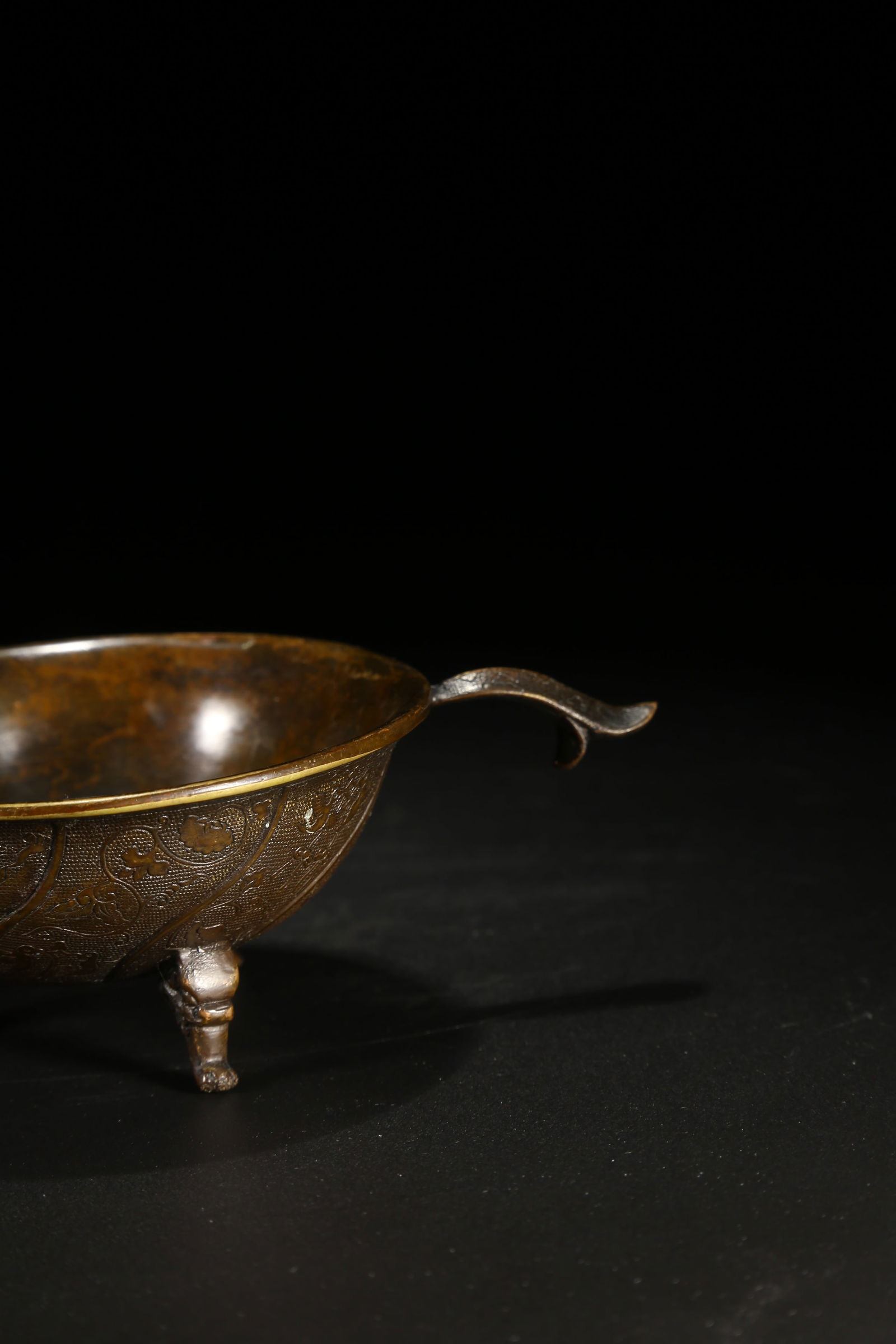 A BRONZE CUP WITH BEAST PATTERN - 6