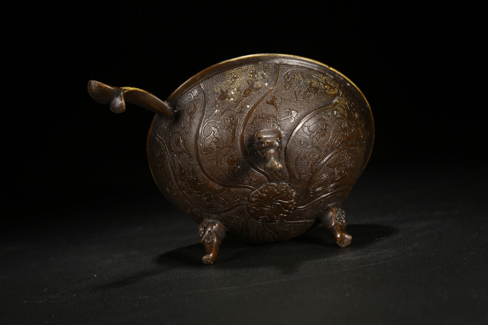 A BRONZE CUP WITH BEAST PATTERN - 8