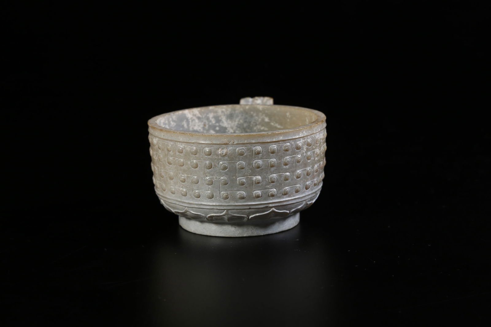 A ANCIENT JADE CUP - 6