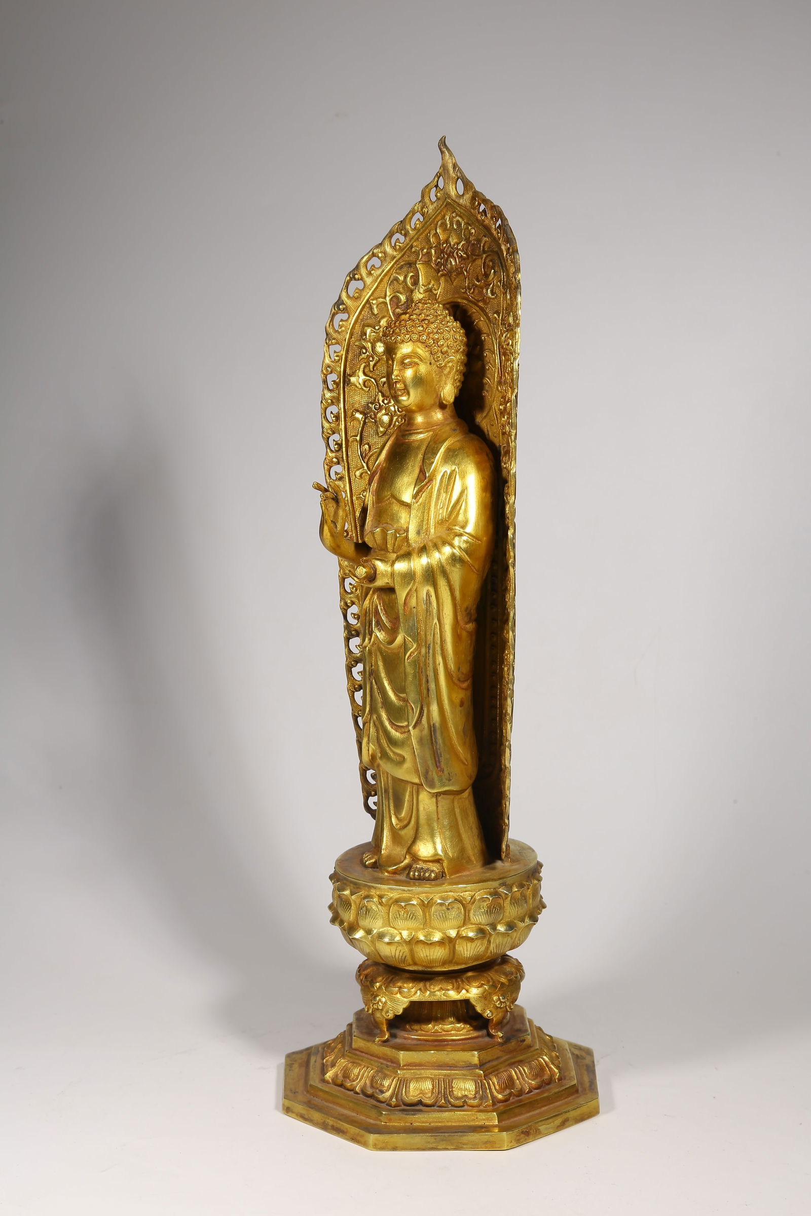 A GILDED SILVER BUDDHA STATUE - 6
