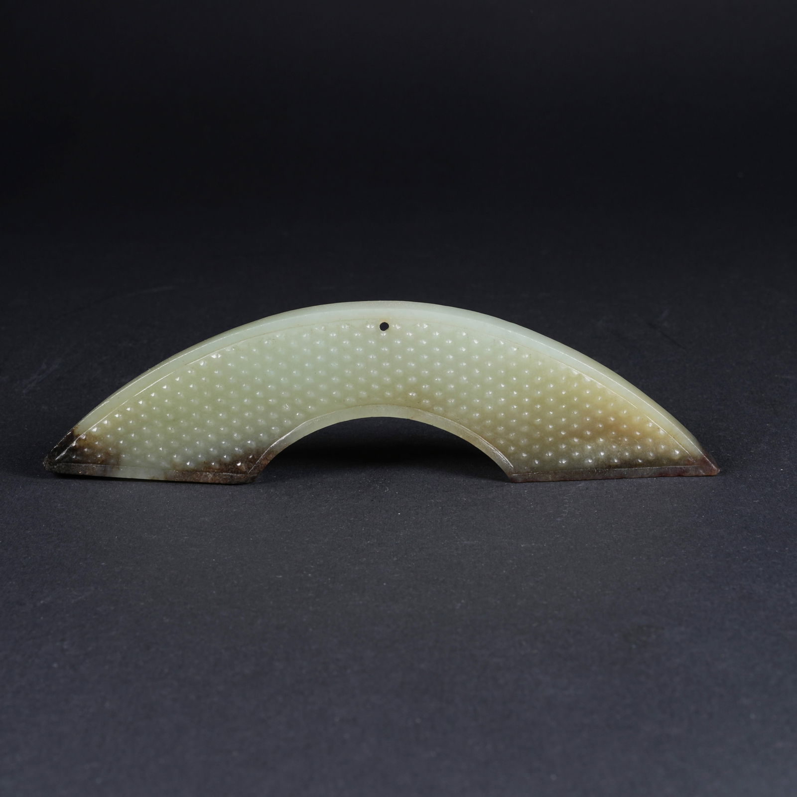 A ANCIENT JADE HUANG PENDANT: Ancient jade huang pendant