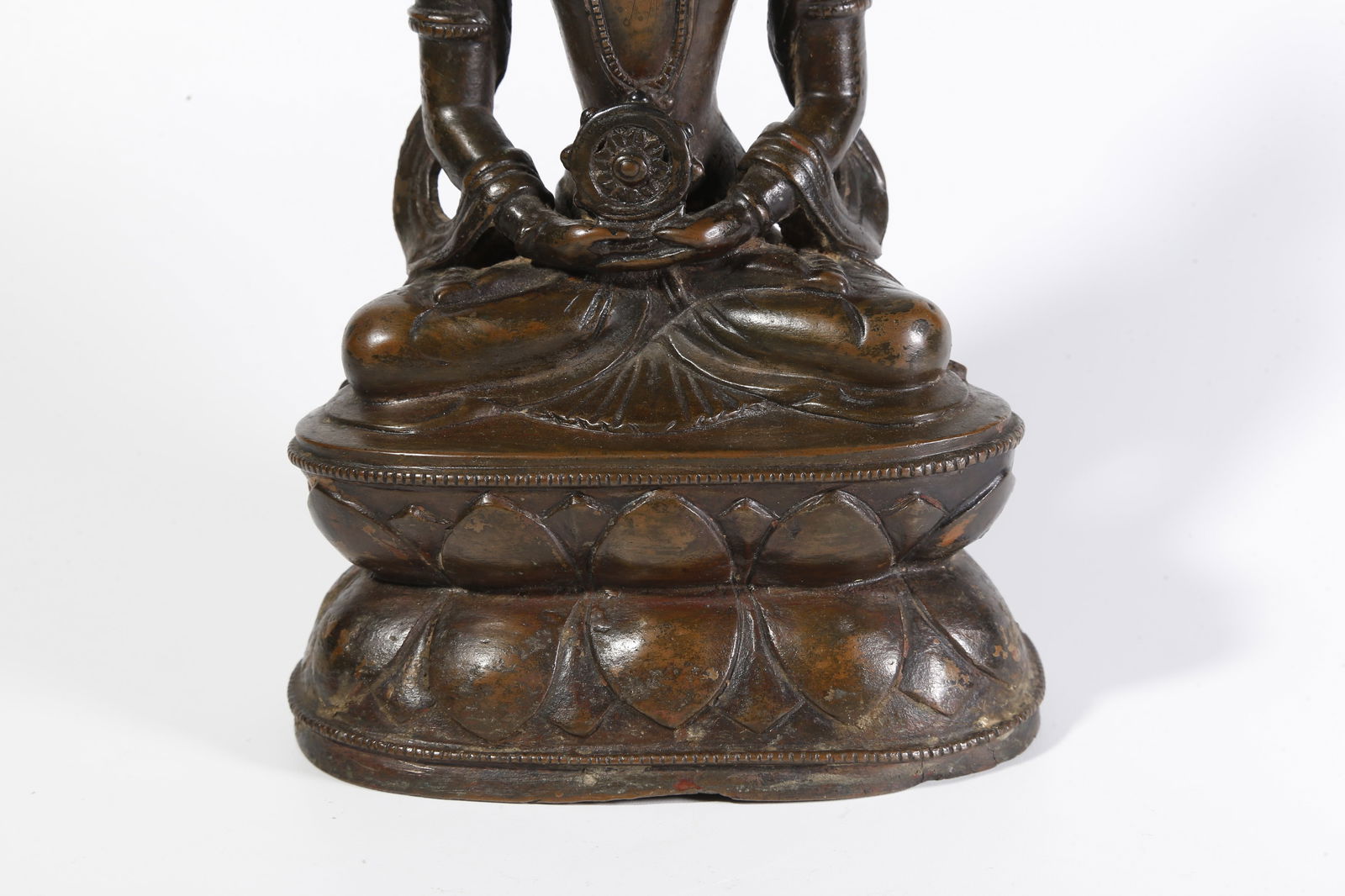 A BRONZE BUDDHA STATUE - 3
